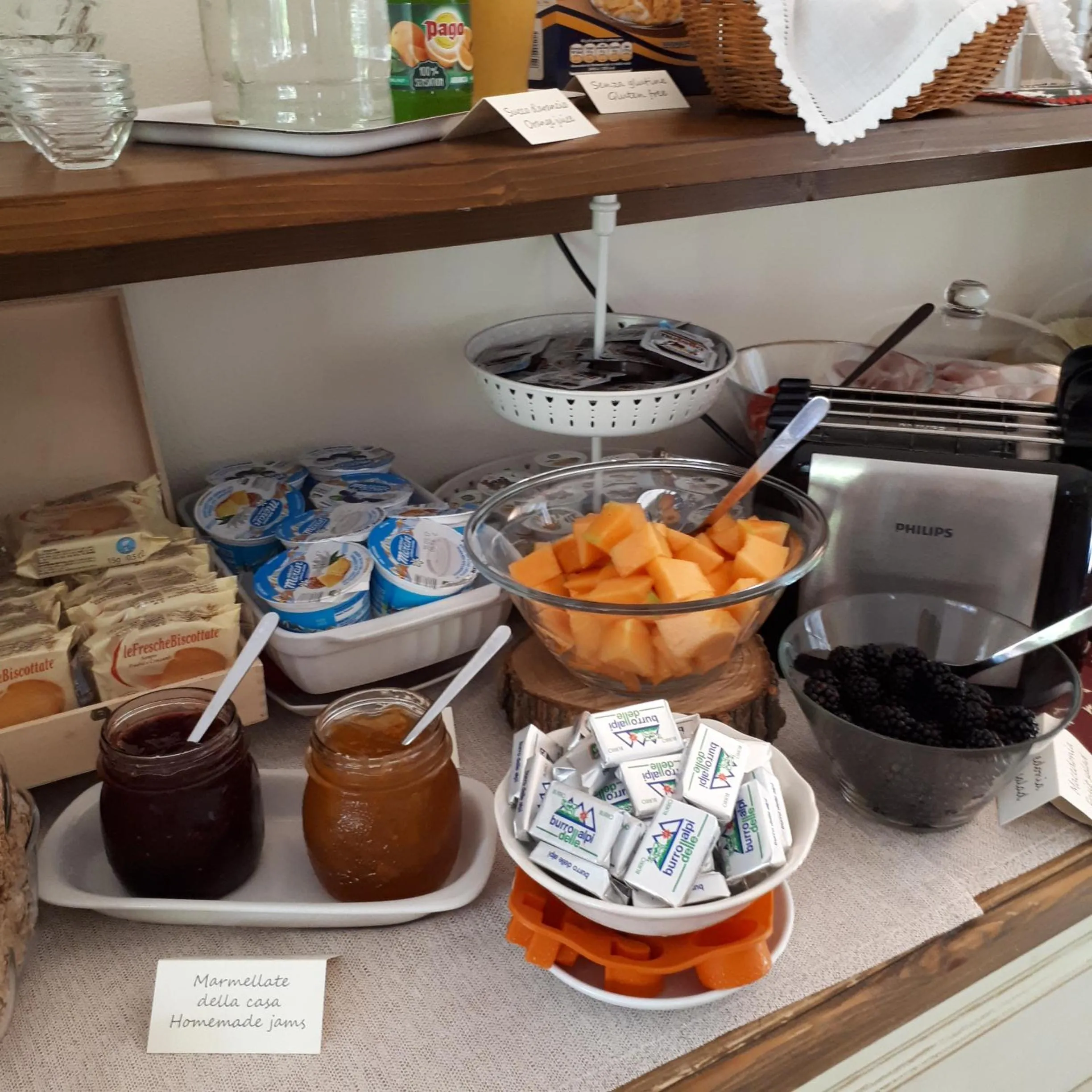 Buffet breakfast in Agriturismo Ai Carpini