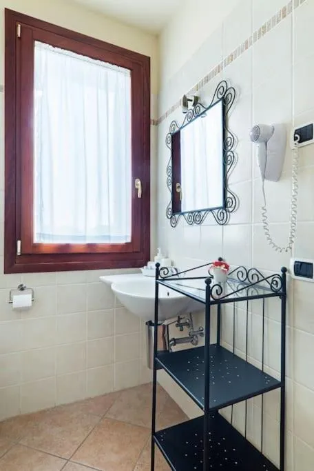 Bathroom in Agriturismo Ai Carpini