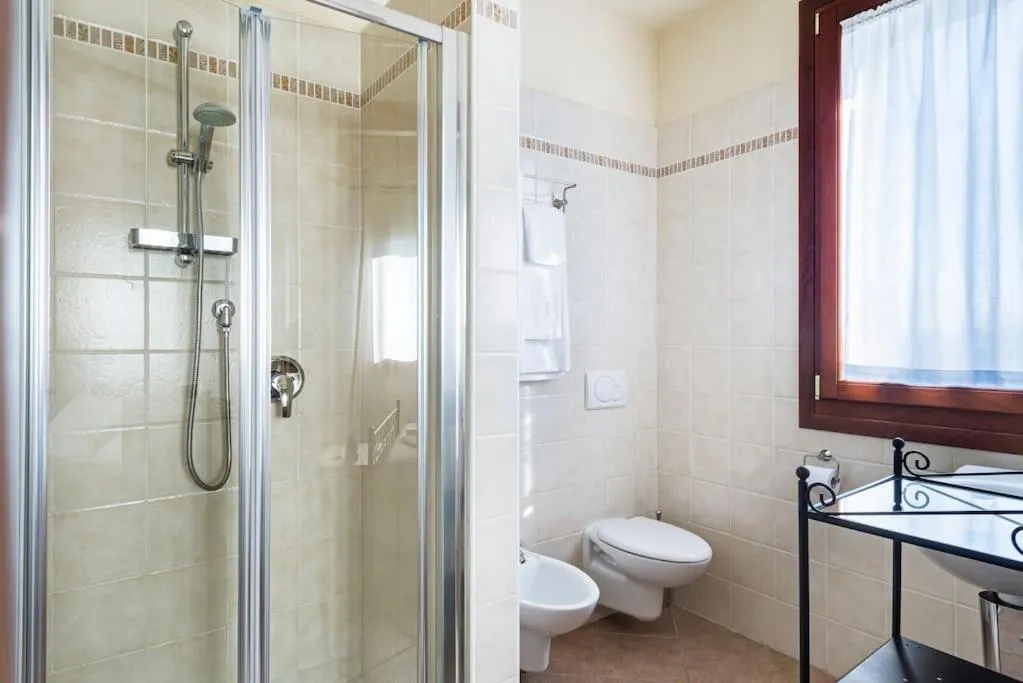 Toilet in Agriturismo Ai Carpini