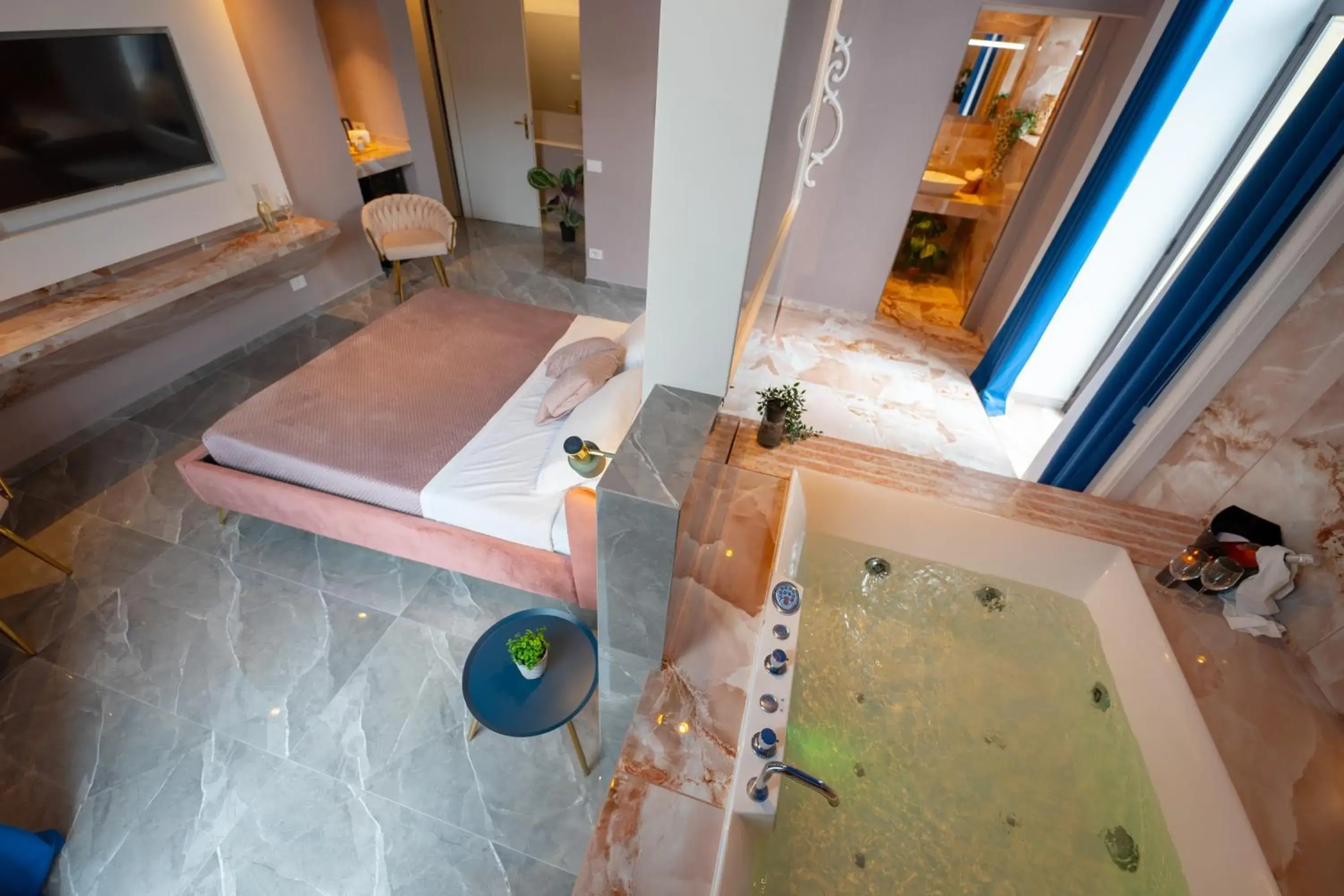 Superior King Suite in Palazzo Bruca Catania Superior King Suite in Palazzo Bruca Catania