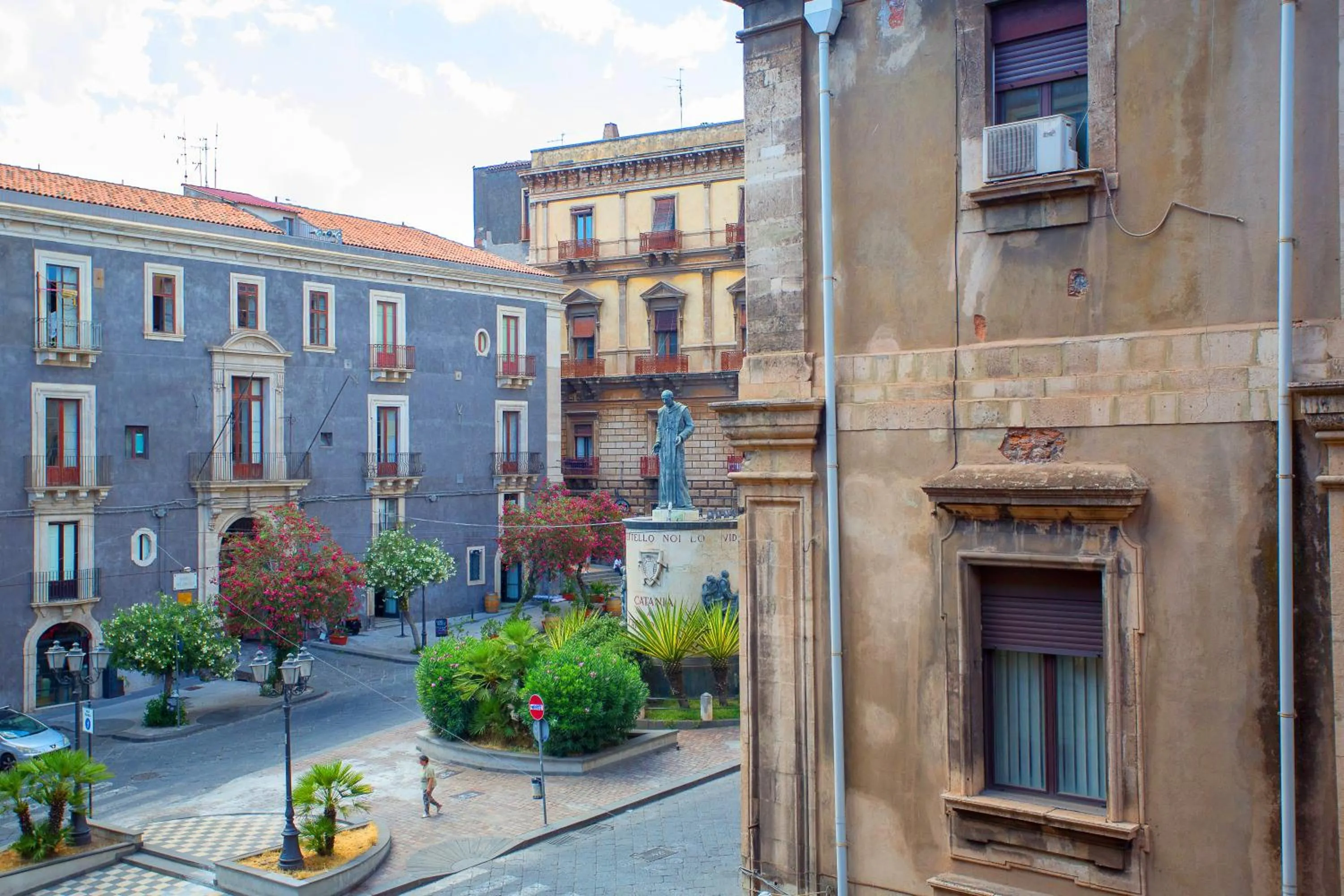 City view in Palazzo Bruca Catania