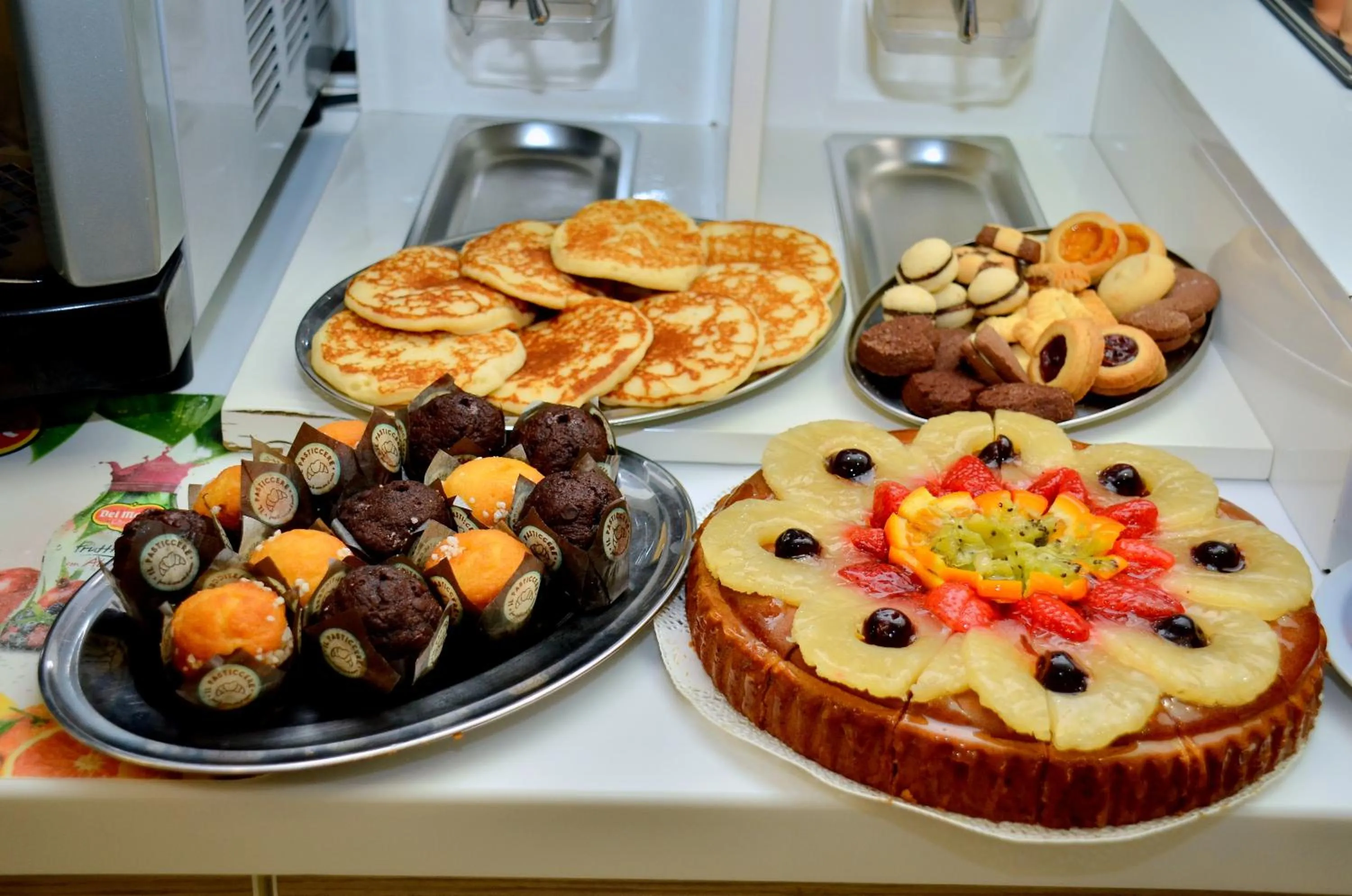 Breakfast in Hotel Etna