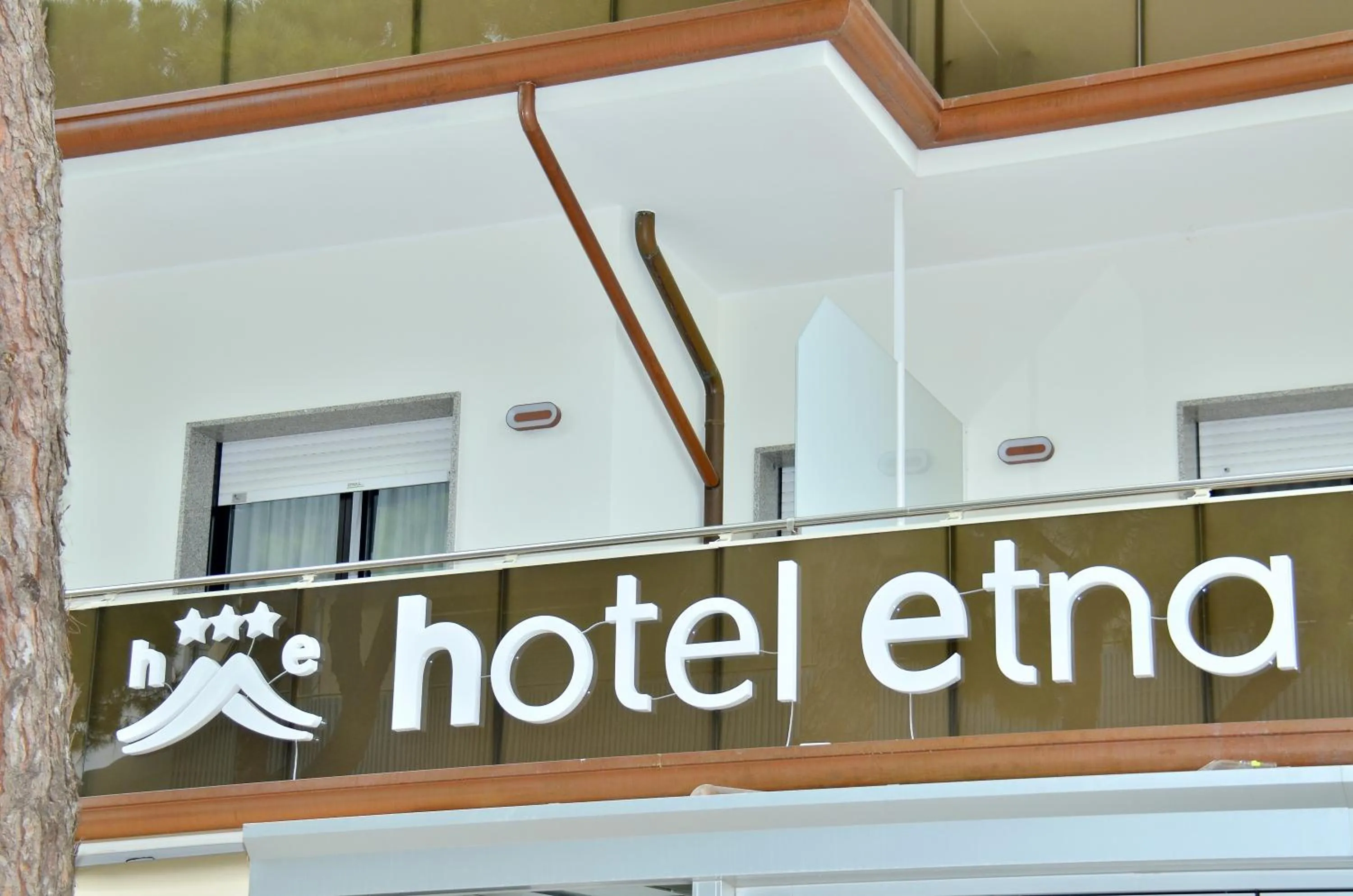 Property logo or sign in Hotel Etna