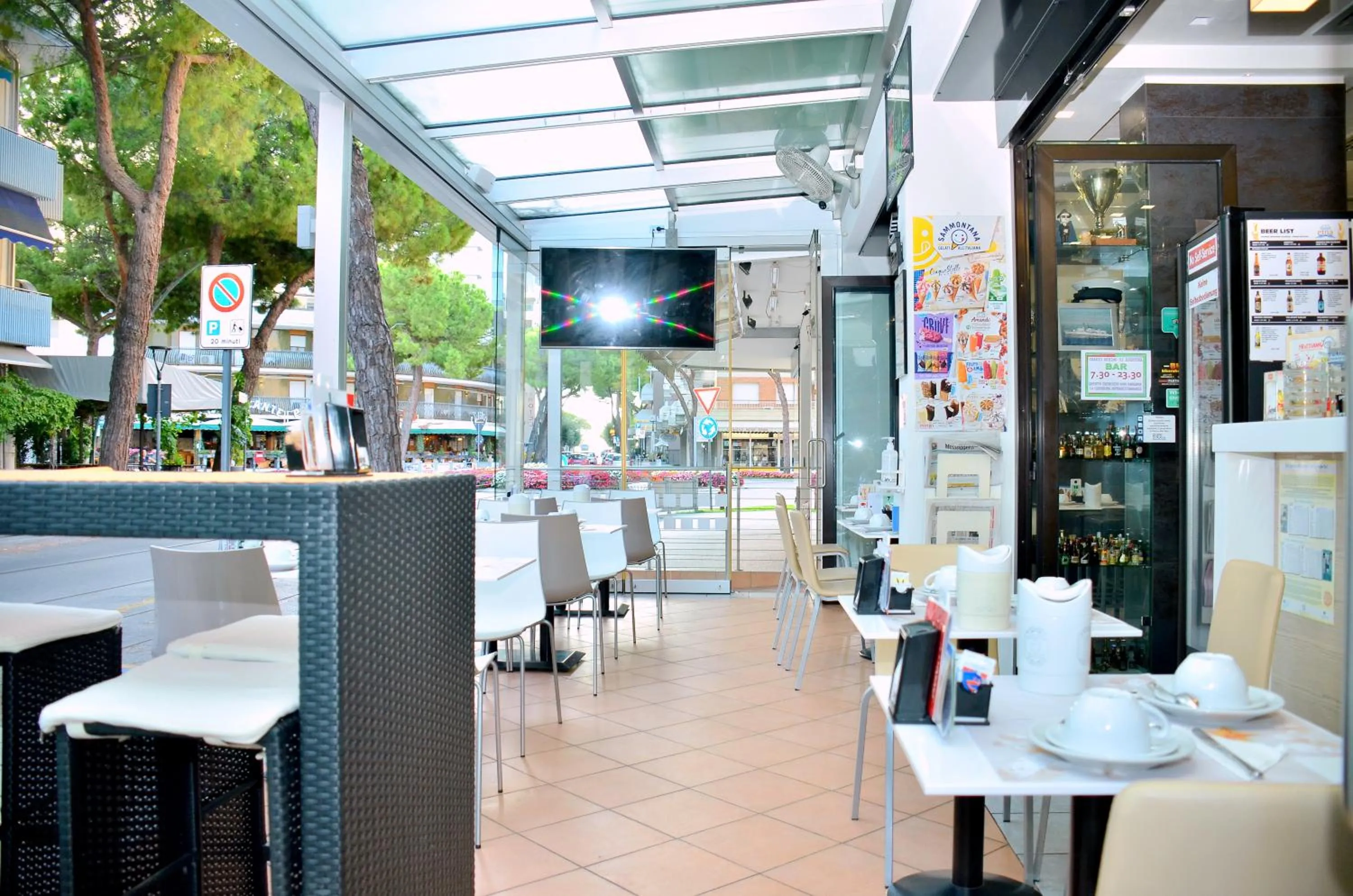 Breakfast in Hotel Etna
