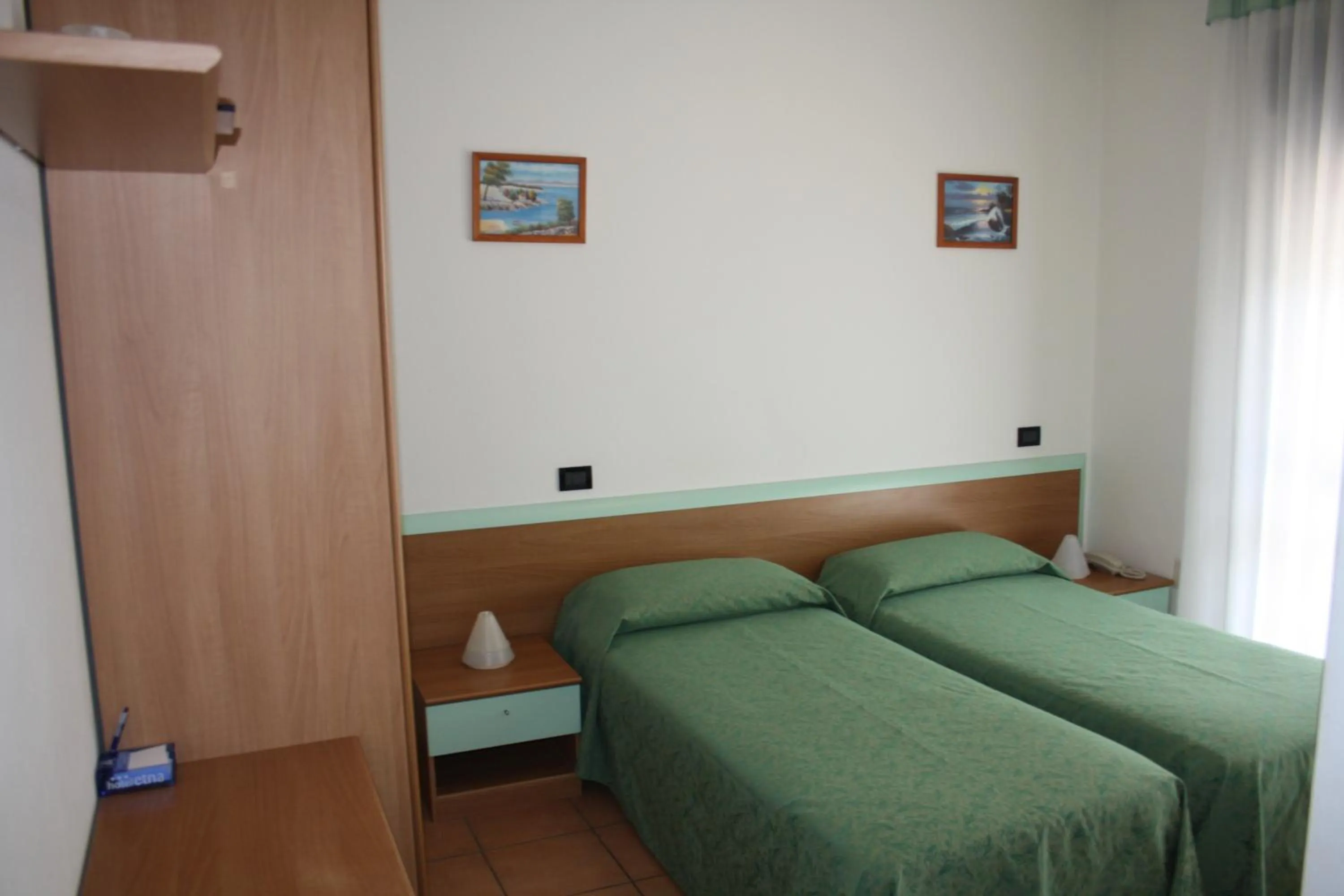 Bedroom, Bed in Hotel Etna