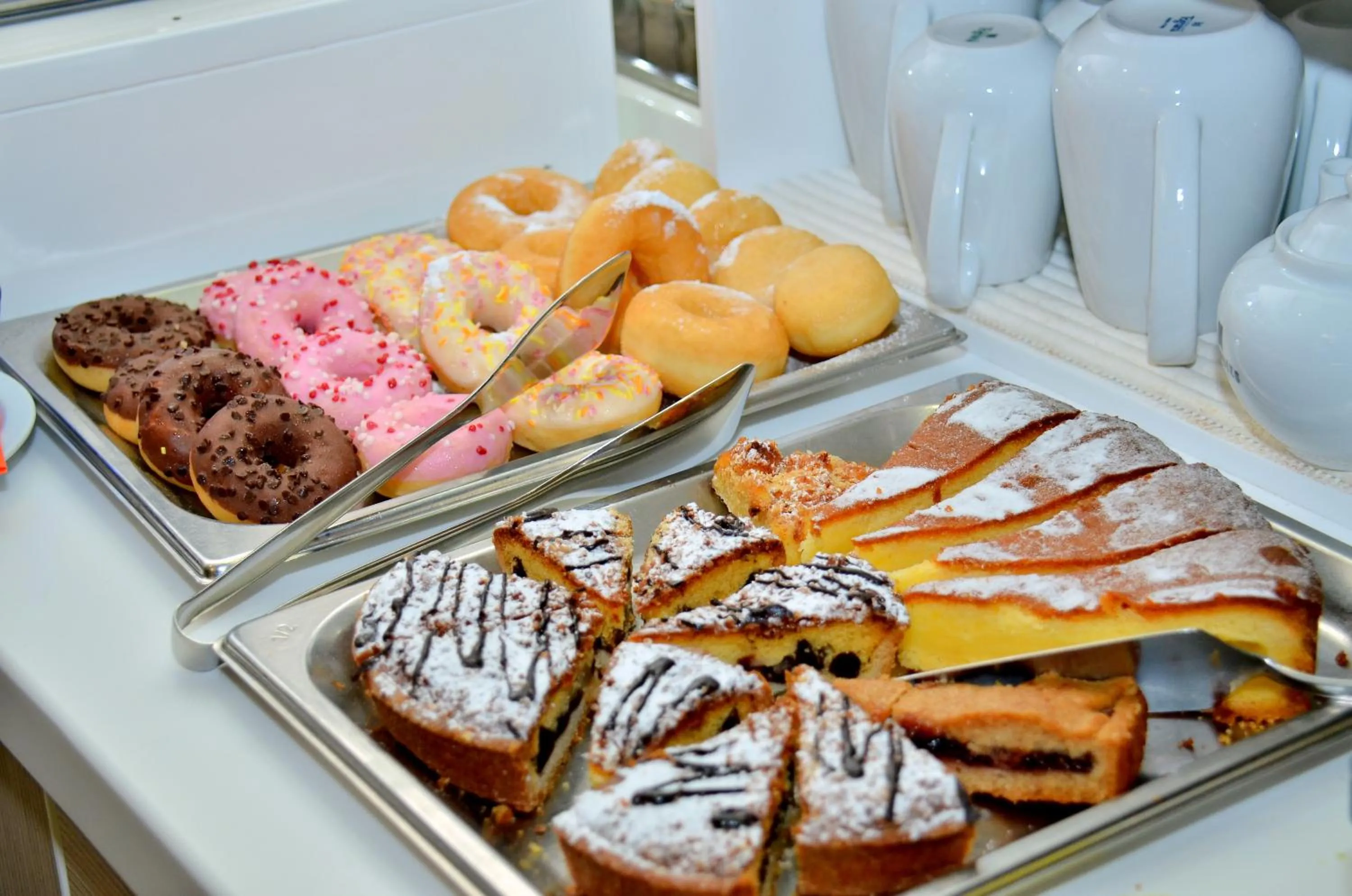 Breakfast in Hotel Etna