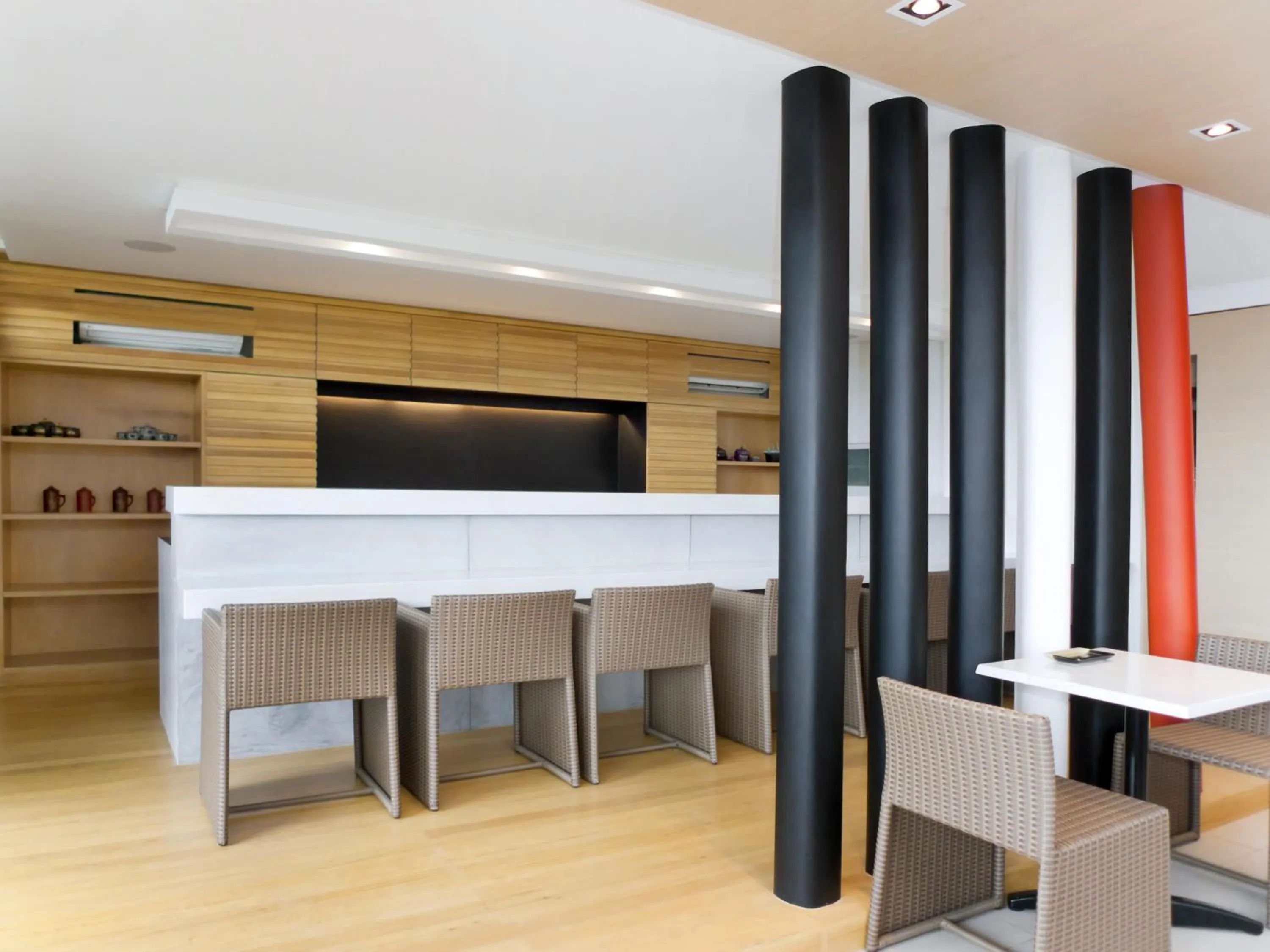 Restaurant/places to eat, Dining Area in Oracle Hotel and Residences