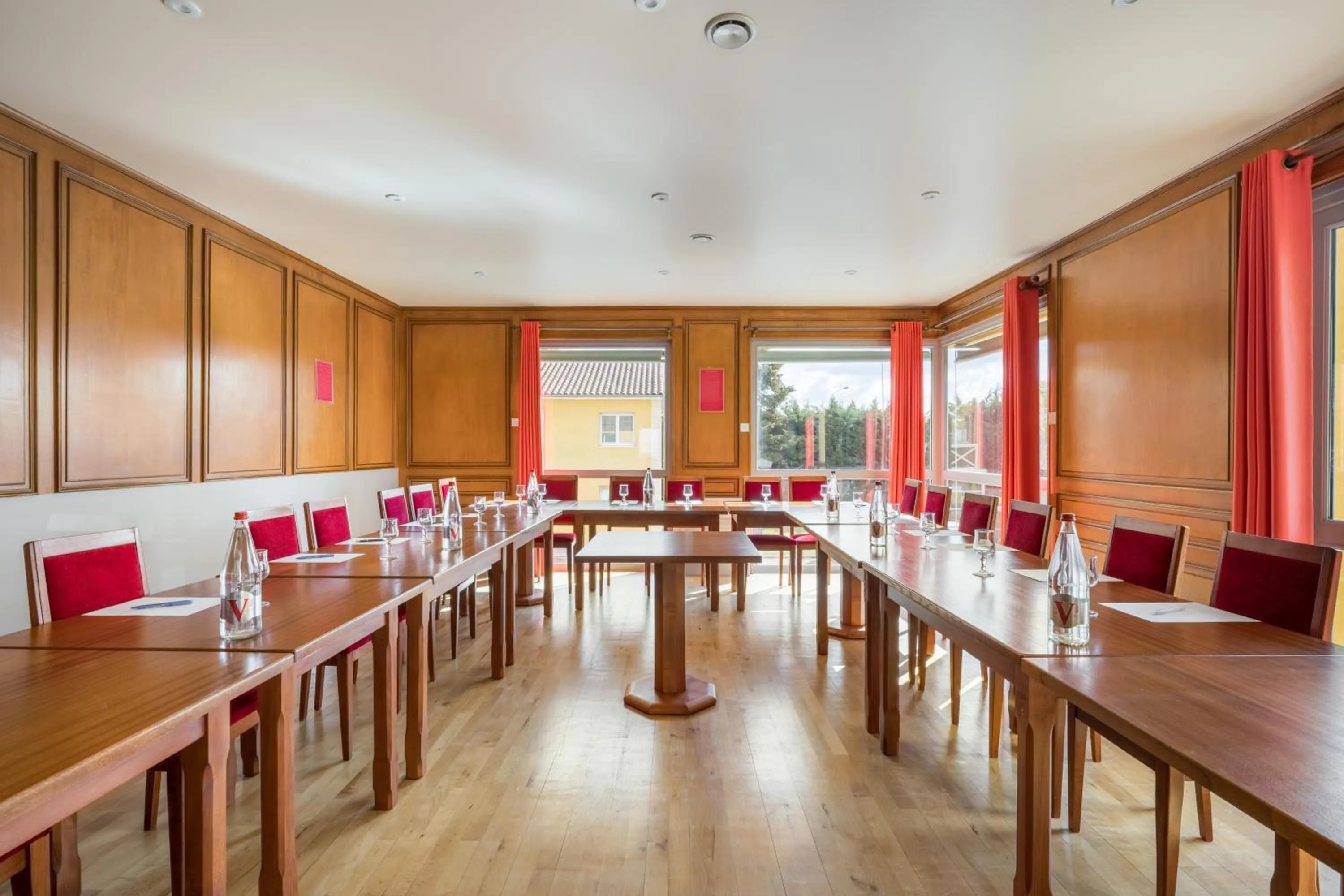 Meeting/conference room in Hôtel Newport