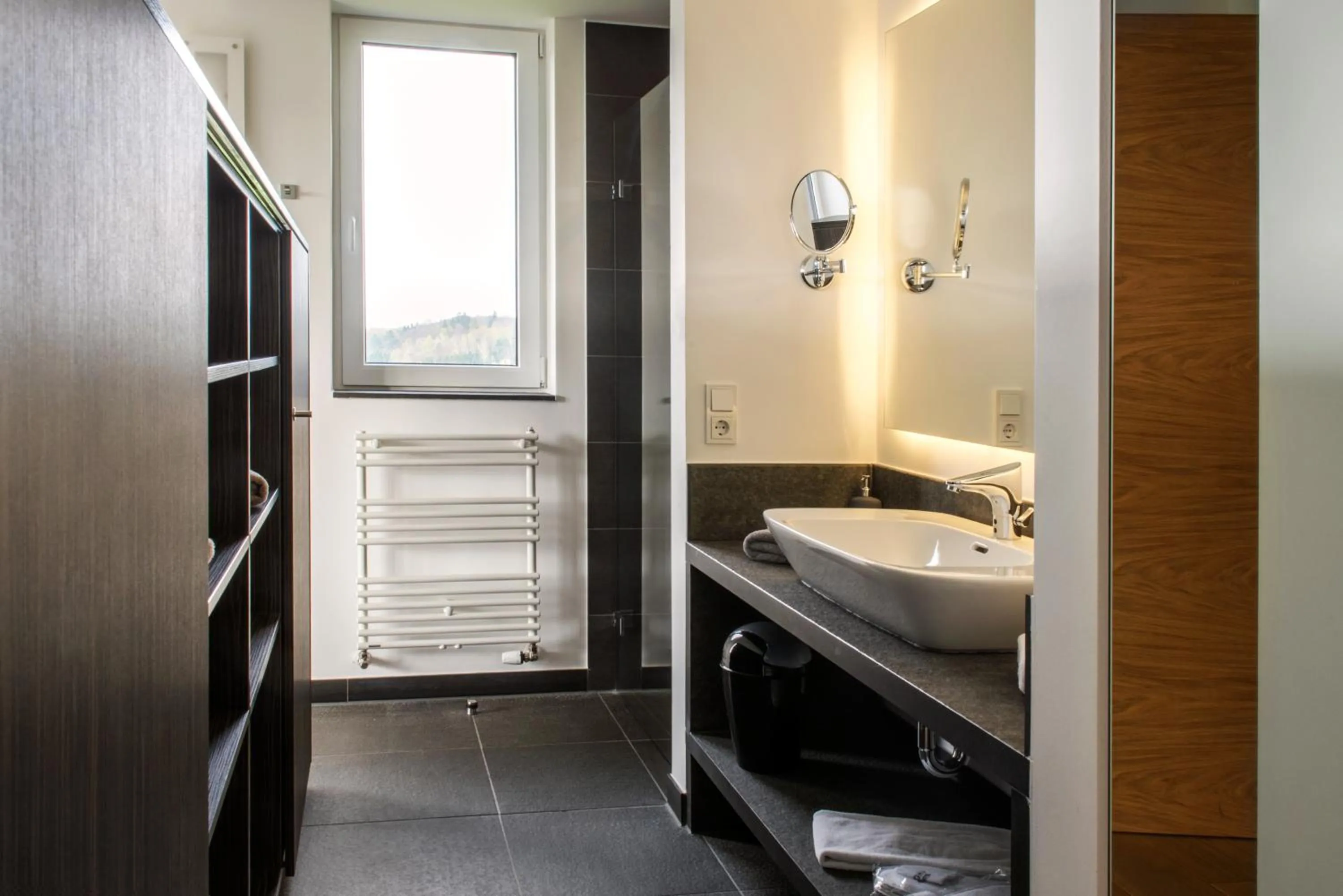 Bed in BURGHOF - DAS HOTEL