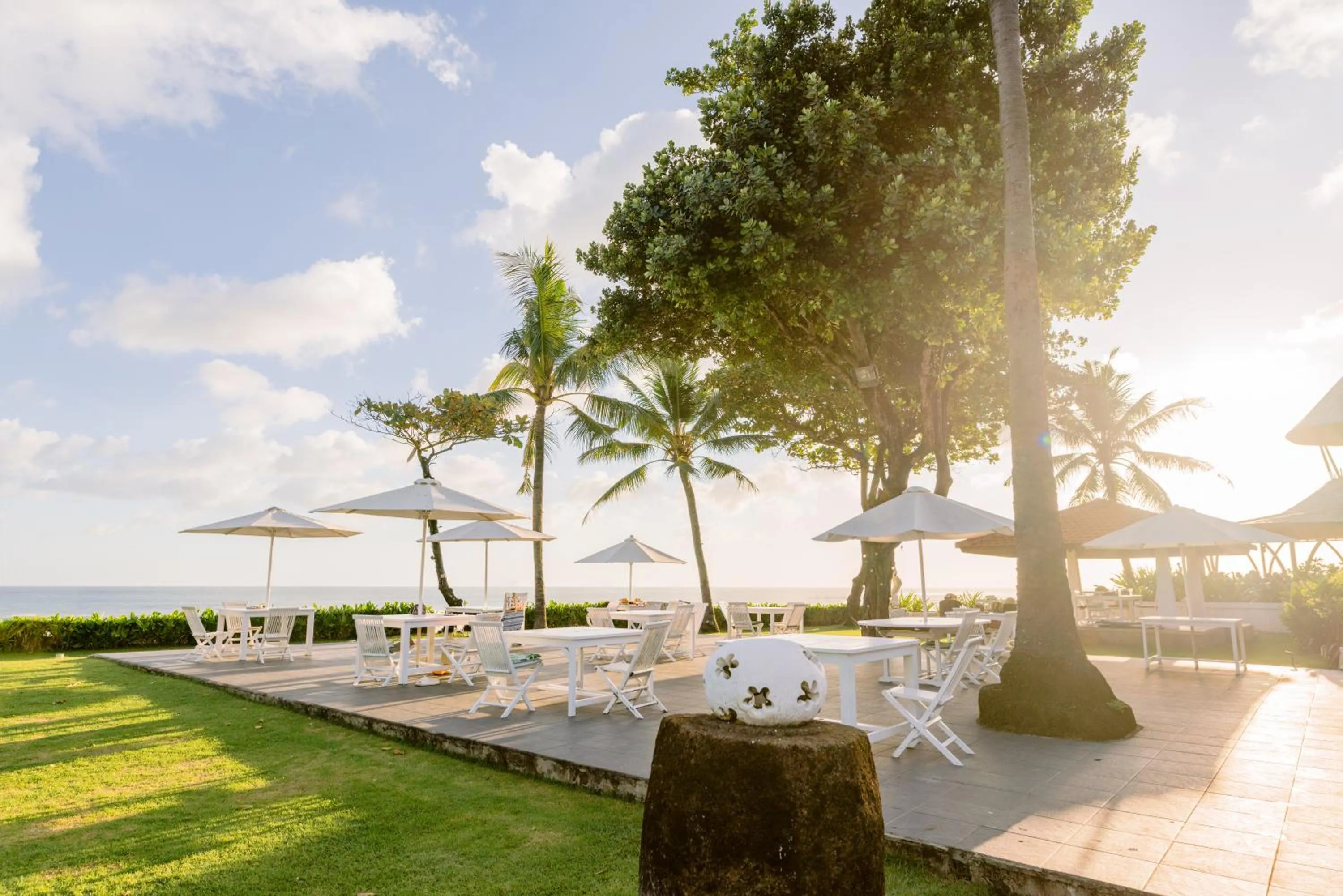 Restaurant/places to eat in Legong Keraton Beach Hotel