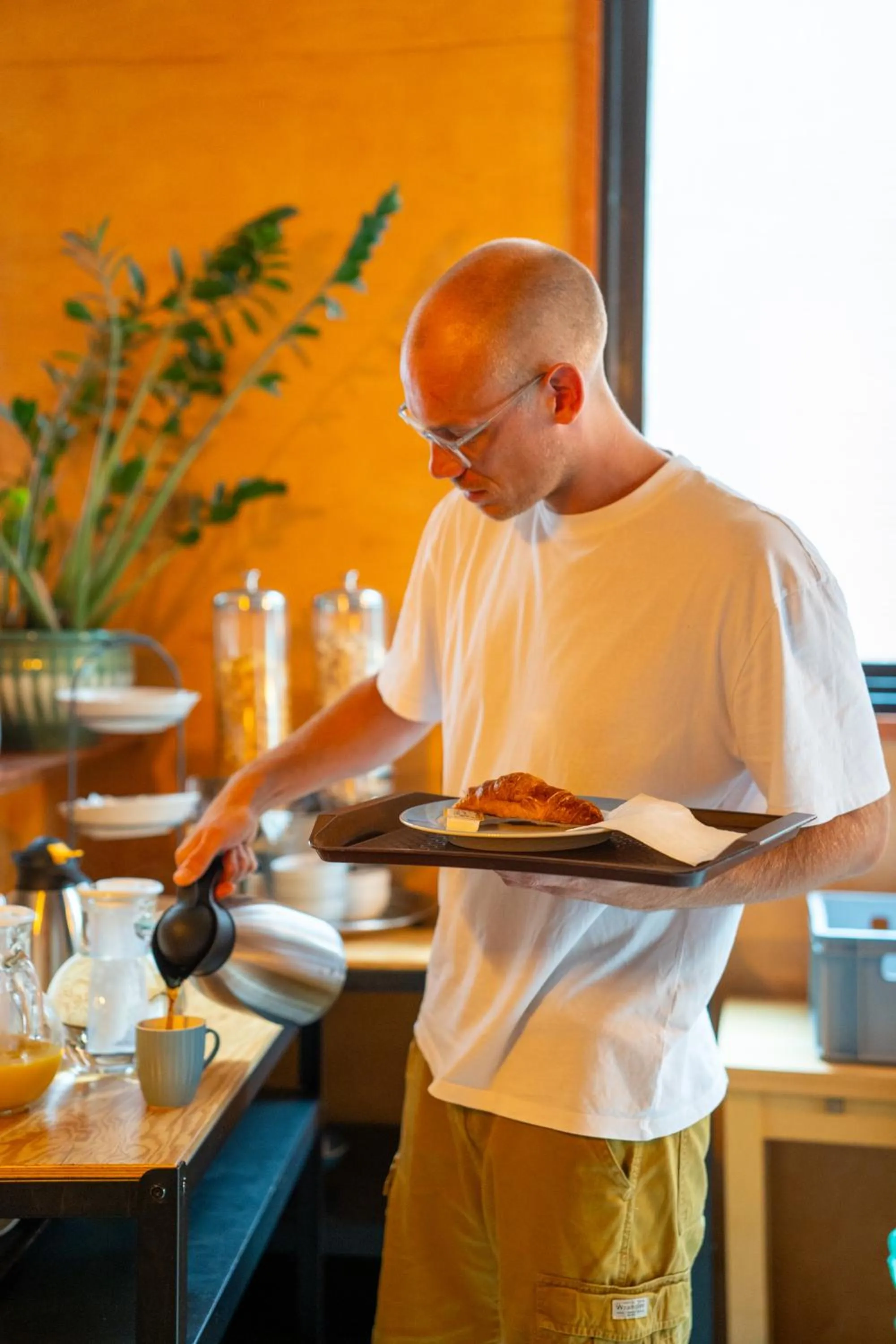 Breakfast in Simplon Hostel