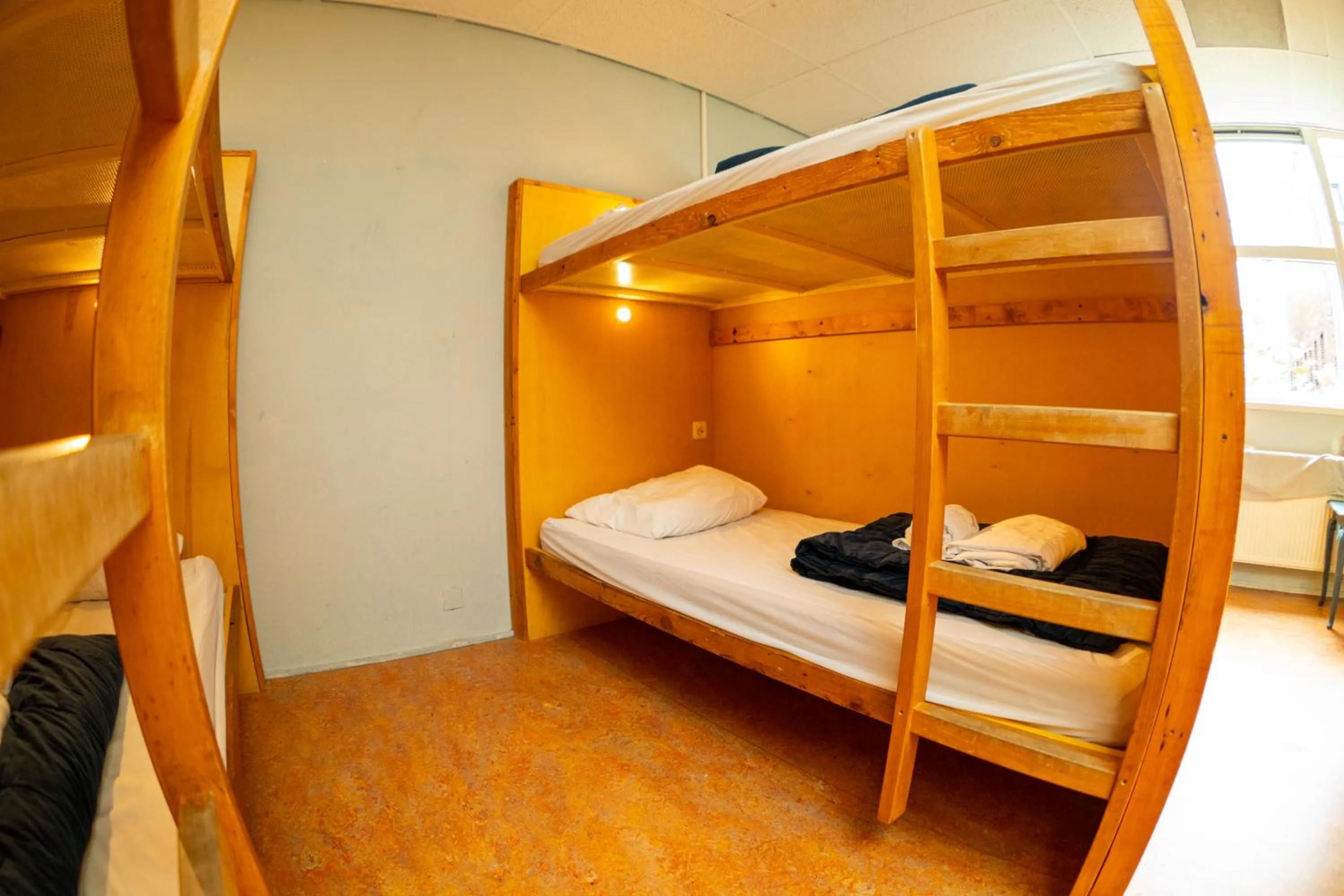 Bed in Simplon Hostel
