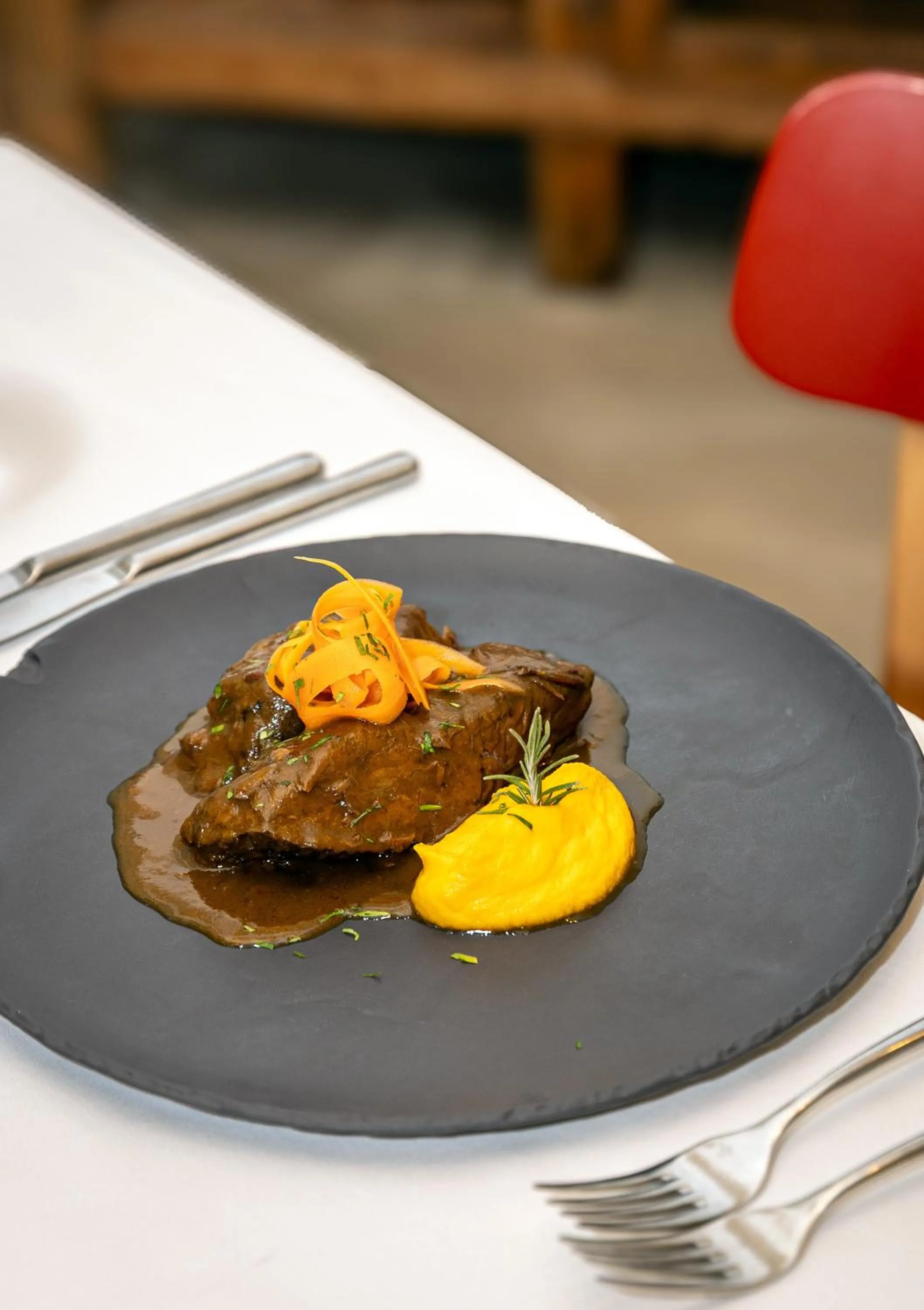 Food and drinks in Hotel-Bodega Finca de Los Arandinos