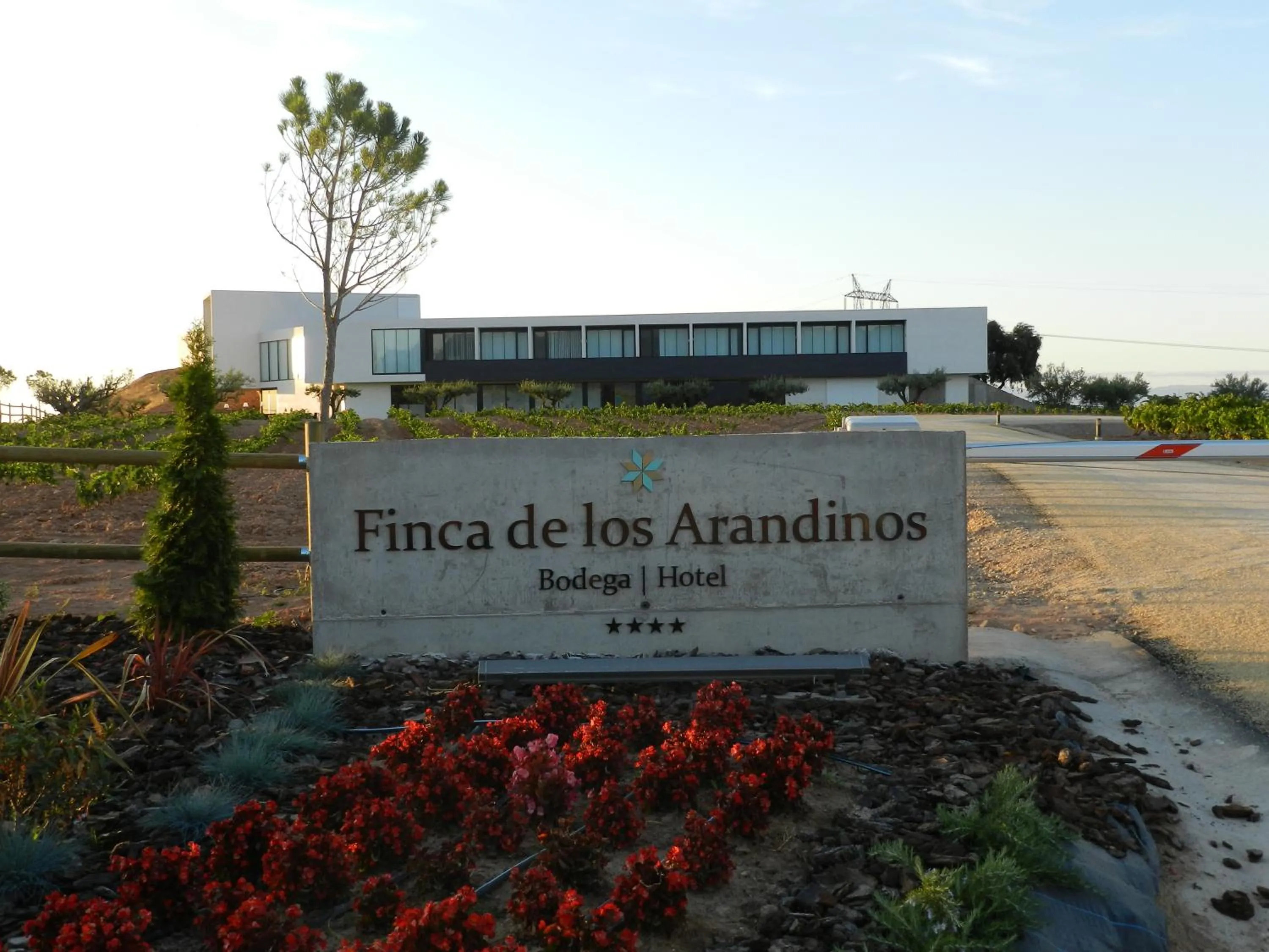 Property building in Hotel-Bodega Finca de Los Arandinos