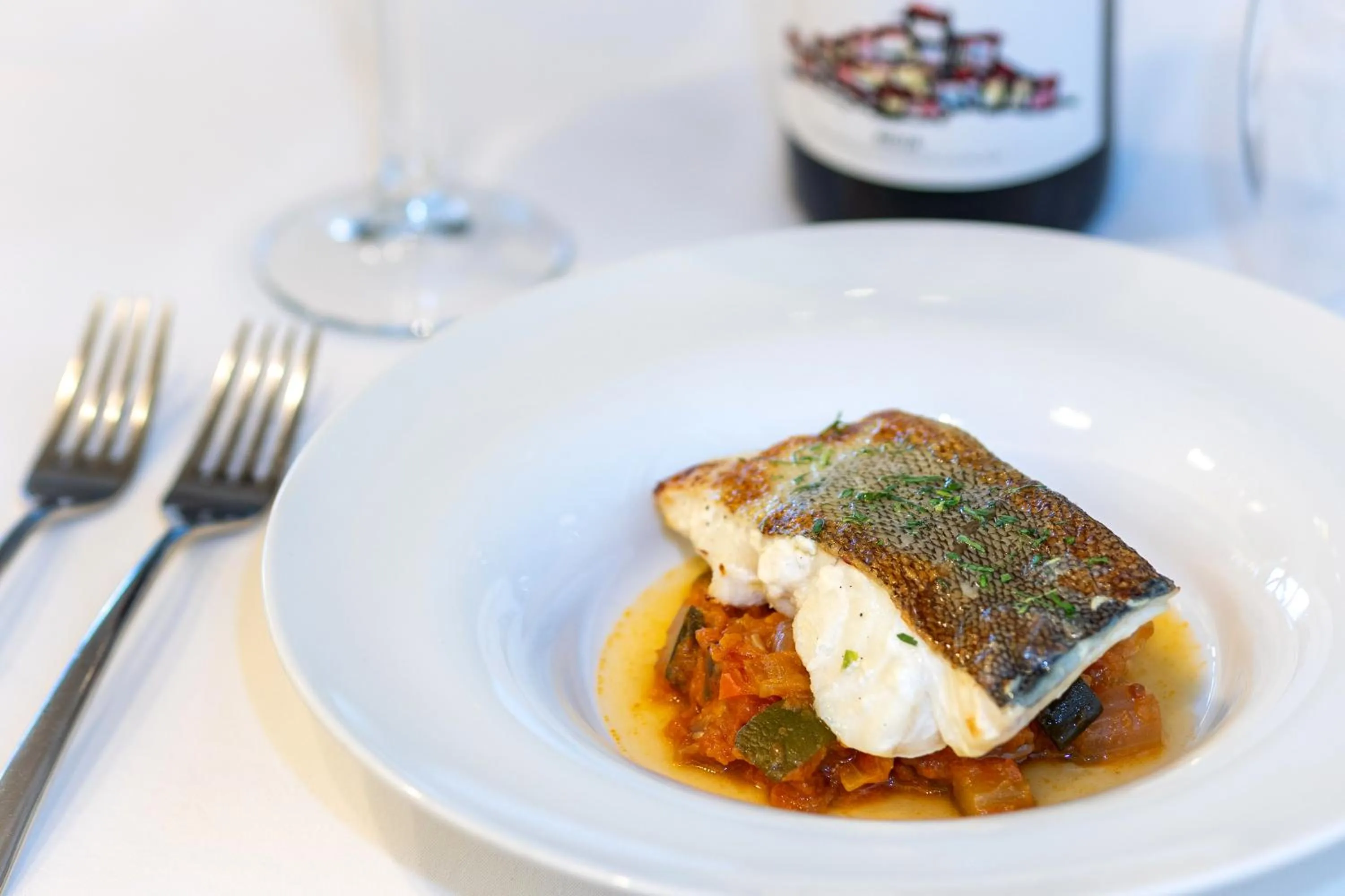 Food and drinks in Hotel-Bodega Finca de Los Arandinos