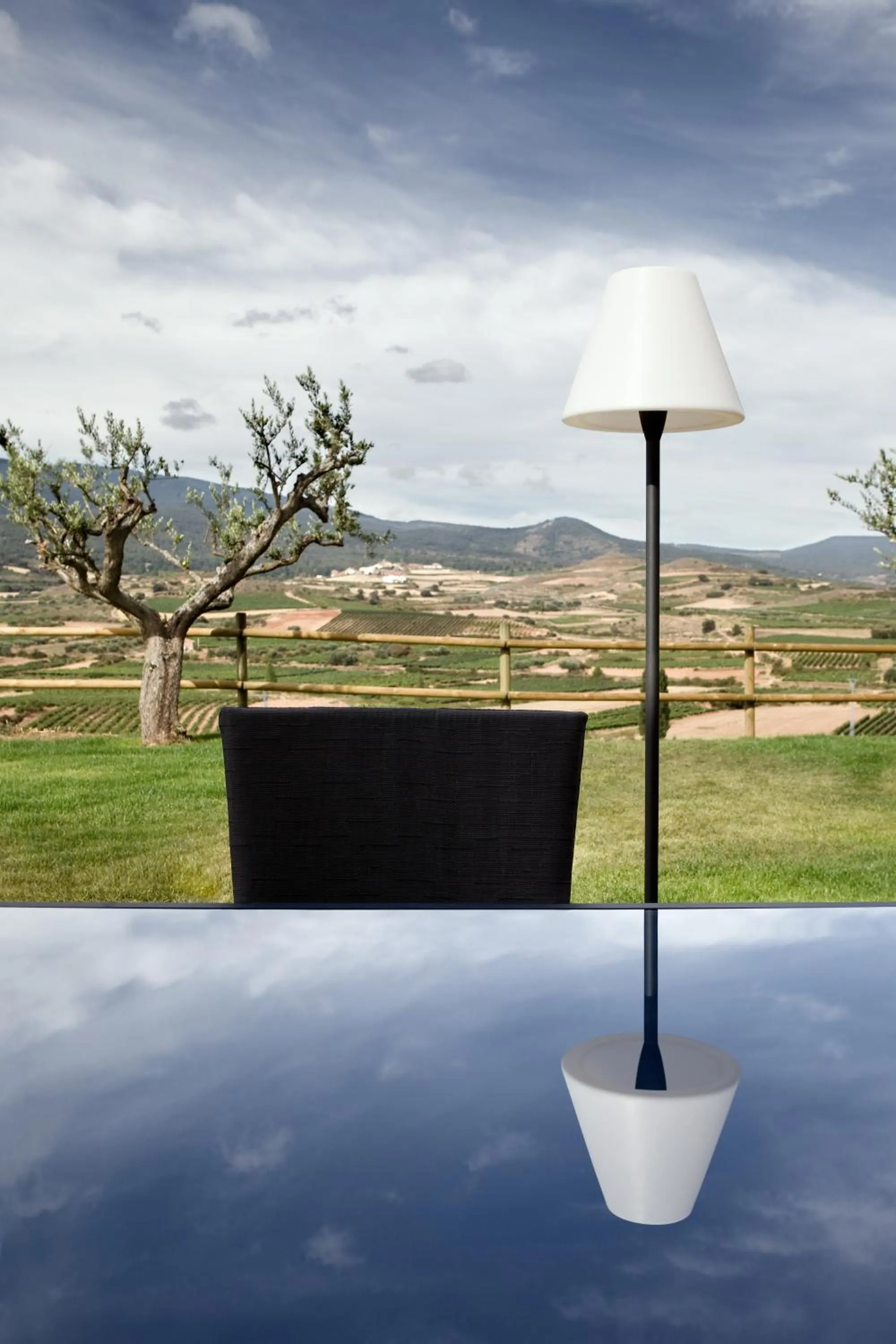 Day in Hotel-Bodega Finca de Los Arandinos