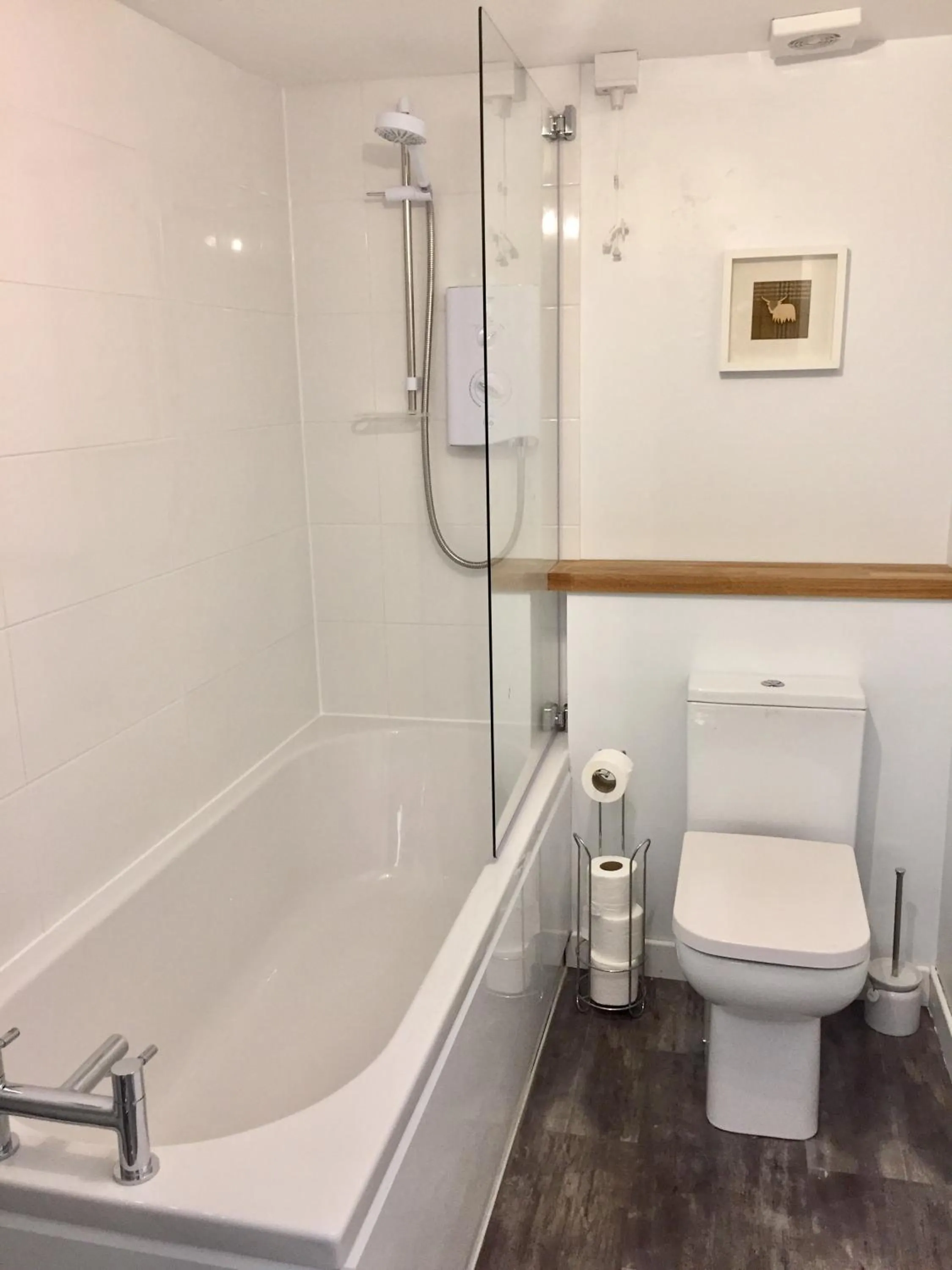 Bathroom in Fernbank House