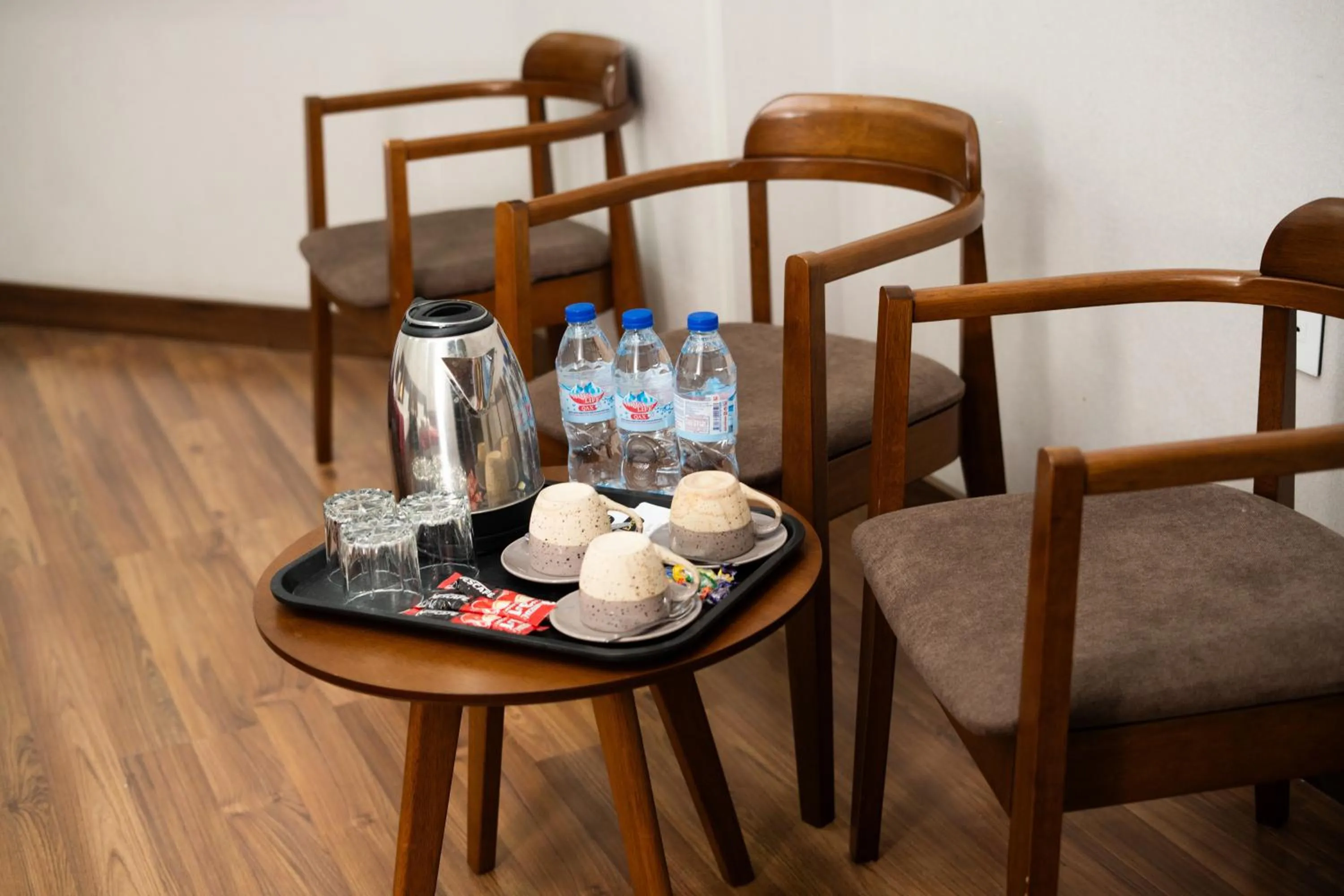 Coffee/tea facilities in Consul Hotel