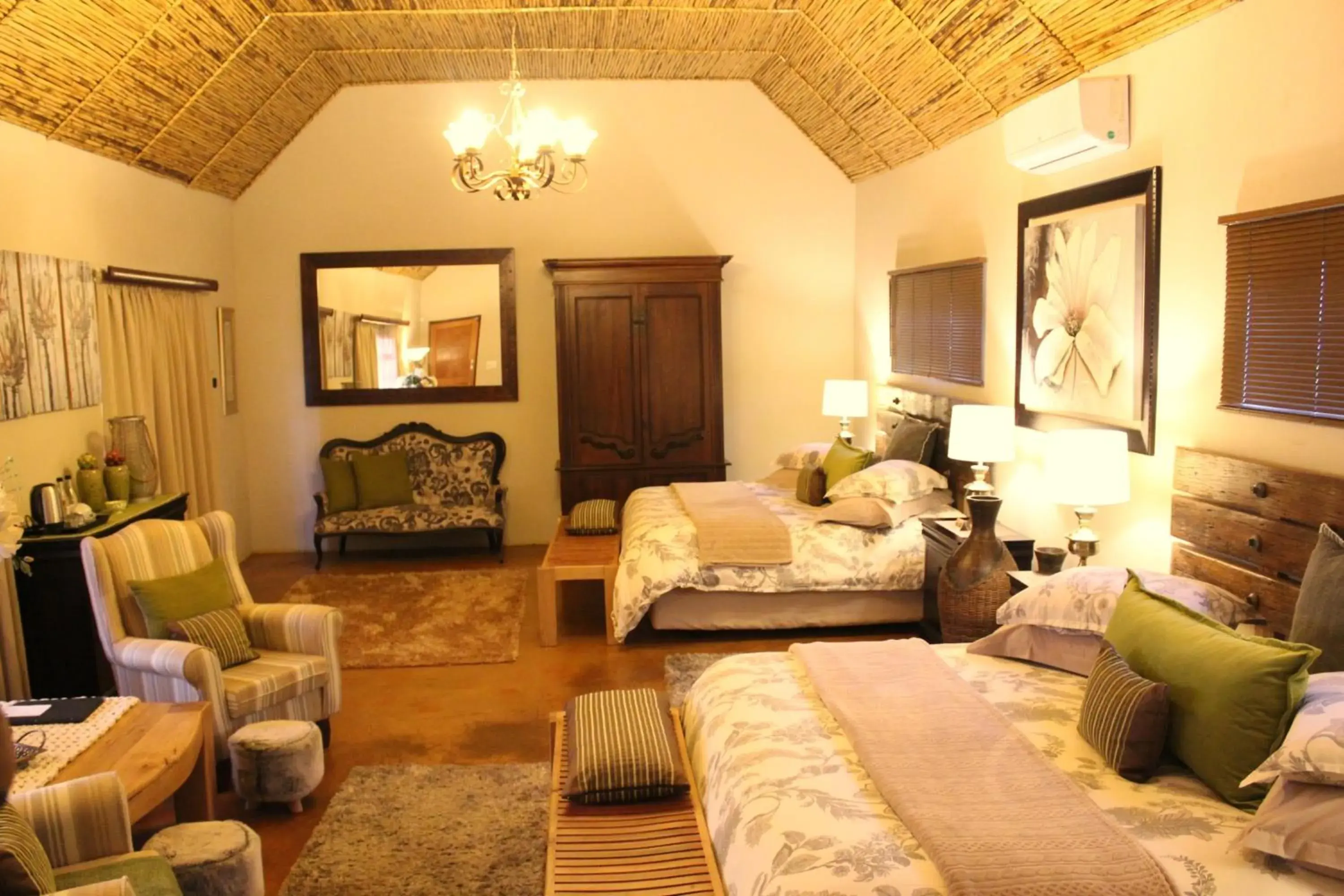 Suite in Valley Bushveld Country Lodge Suite in Valley Bushveld Country Lodge