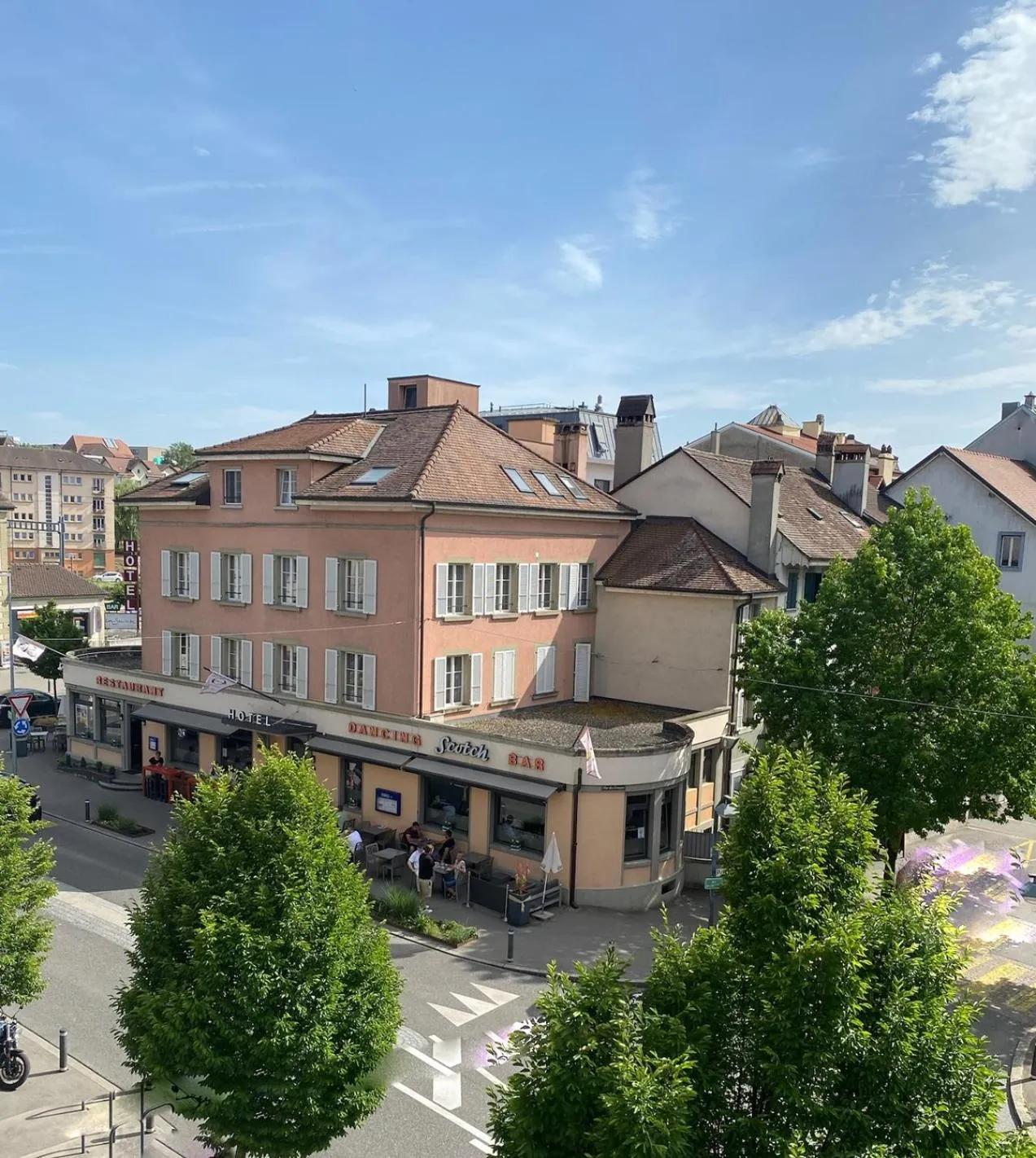 Property building in Hôtel la Suite