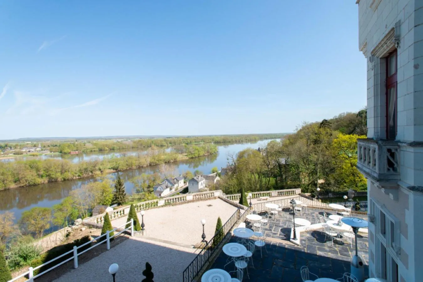 Patio in Chateau Le Prieuré Saumur - La Maison Younan