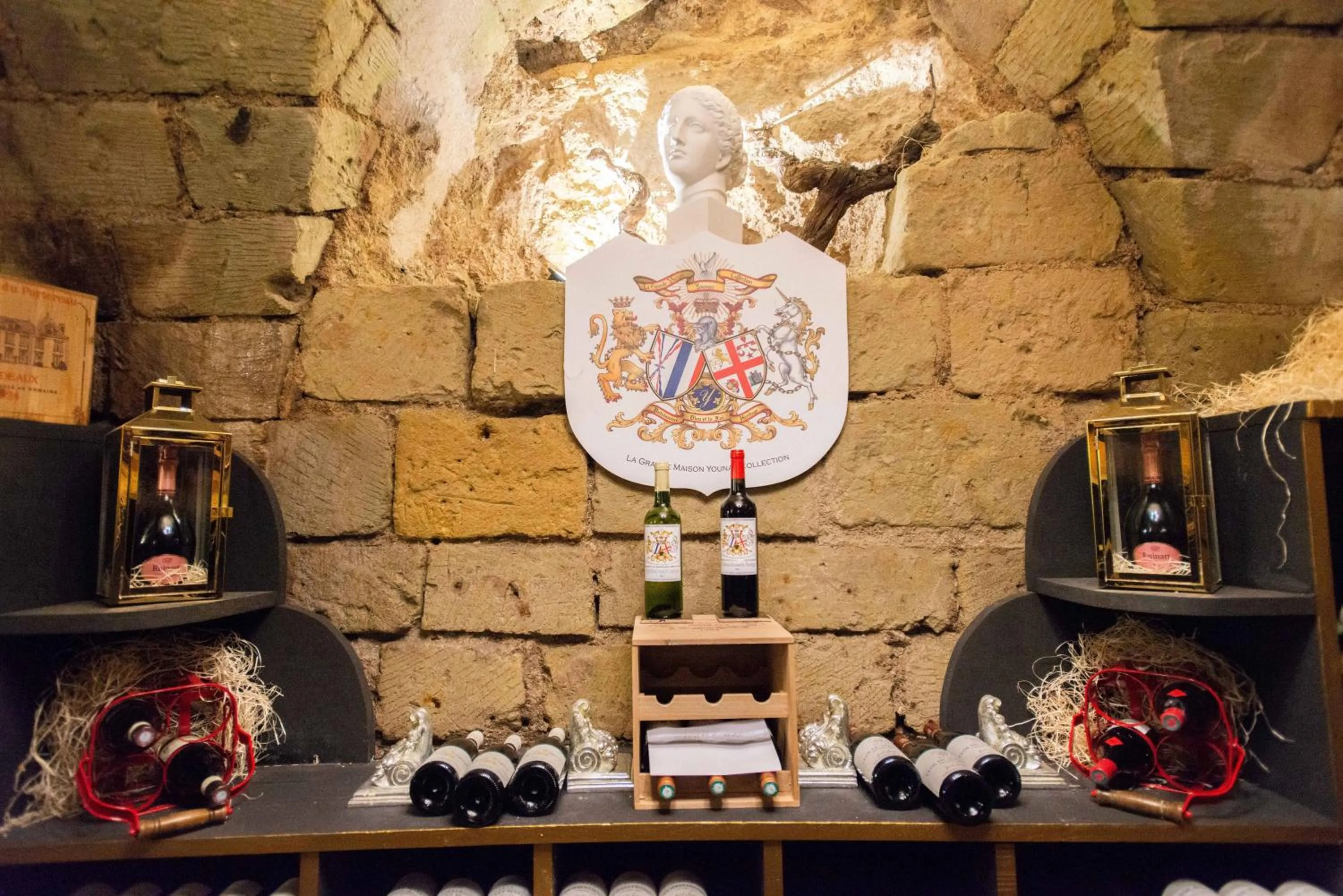 Area and facilities in Chateau Le Prieuré Saumur - La Maison Younan