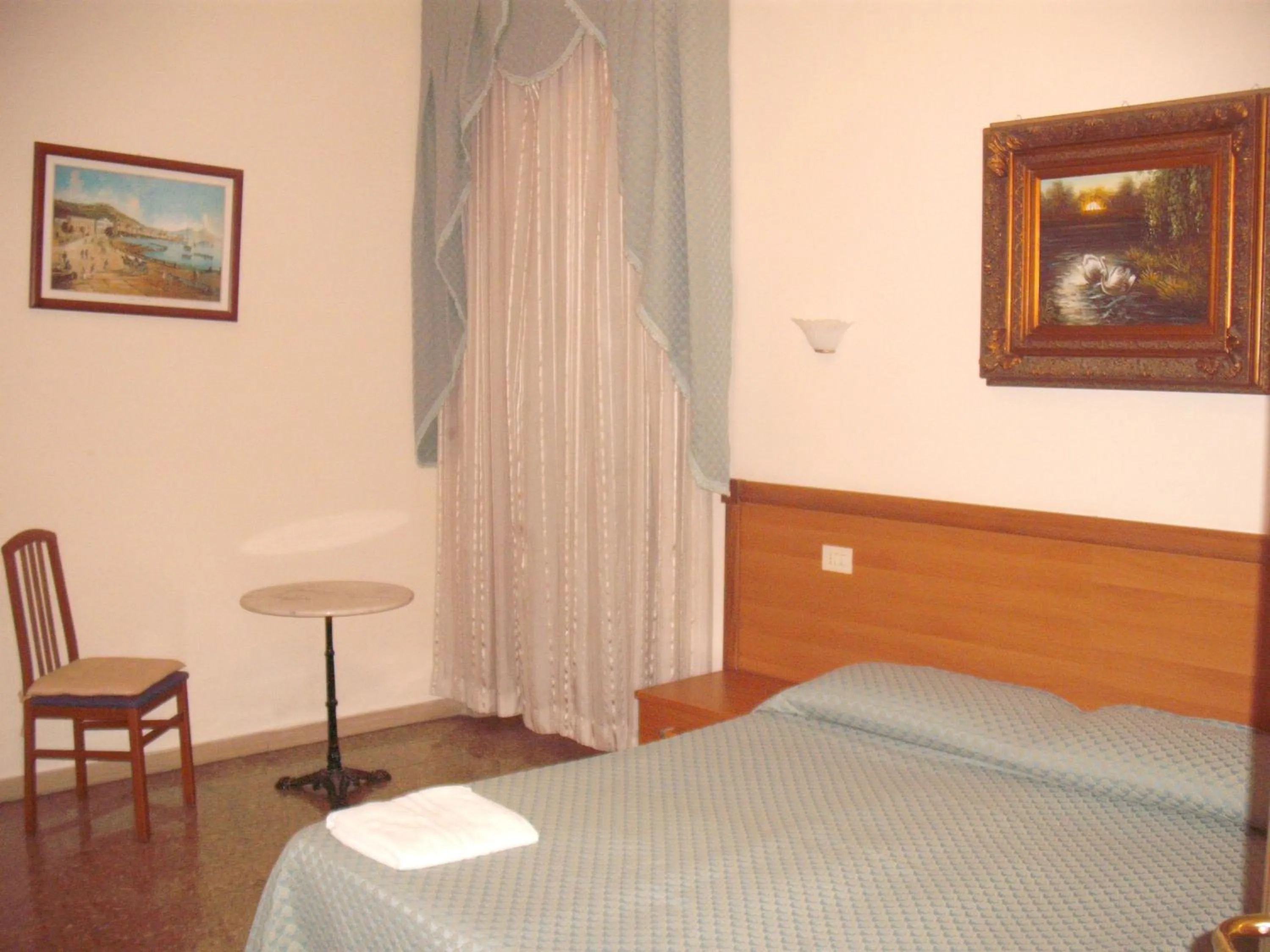 Photo of the whole room, Bed in Ritmo Blues Guest House