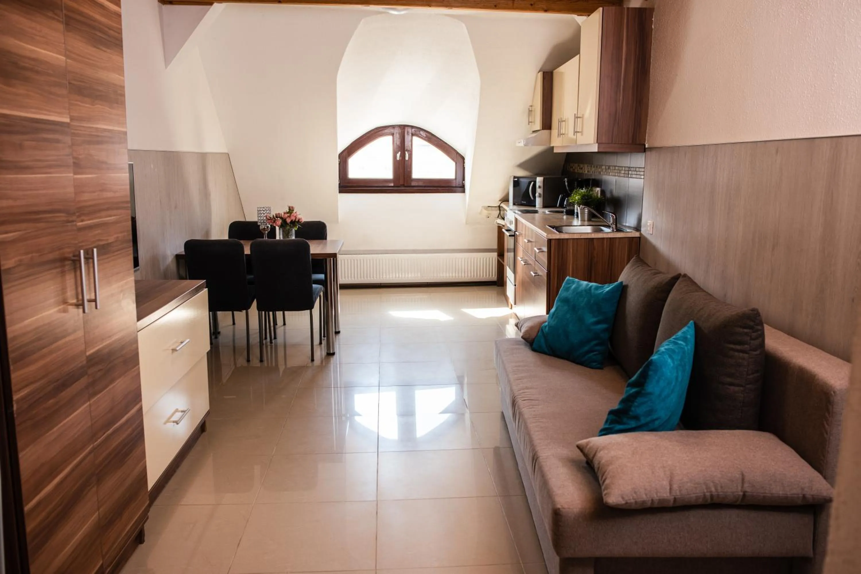 Belváros Apartmanház Sopron