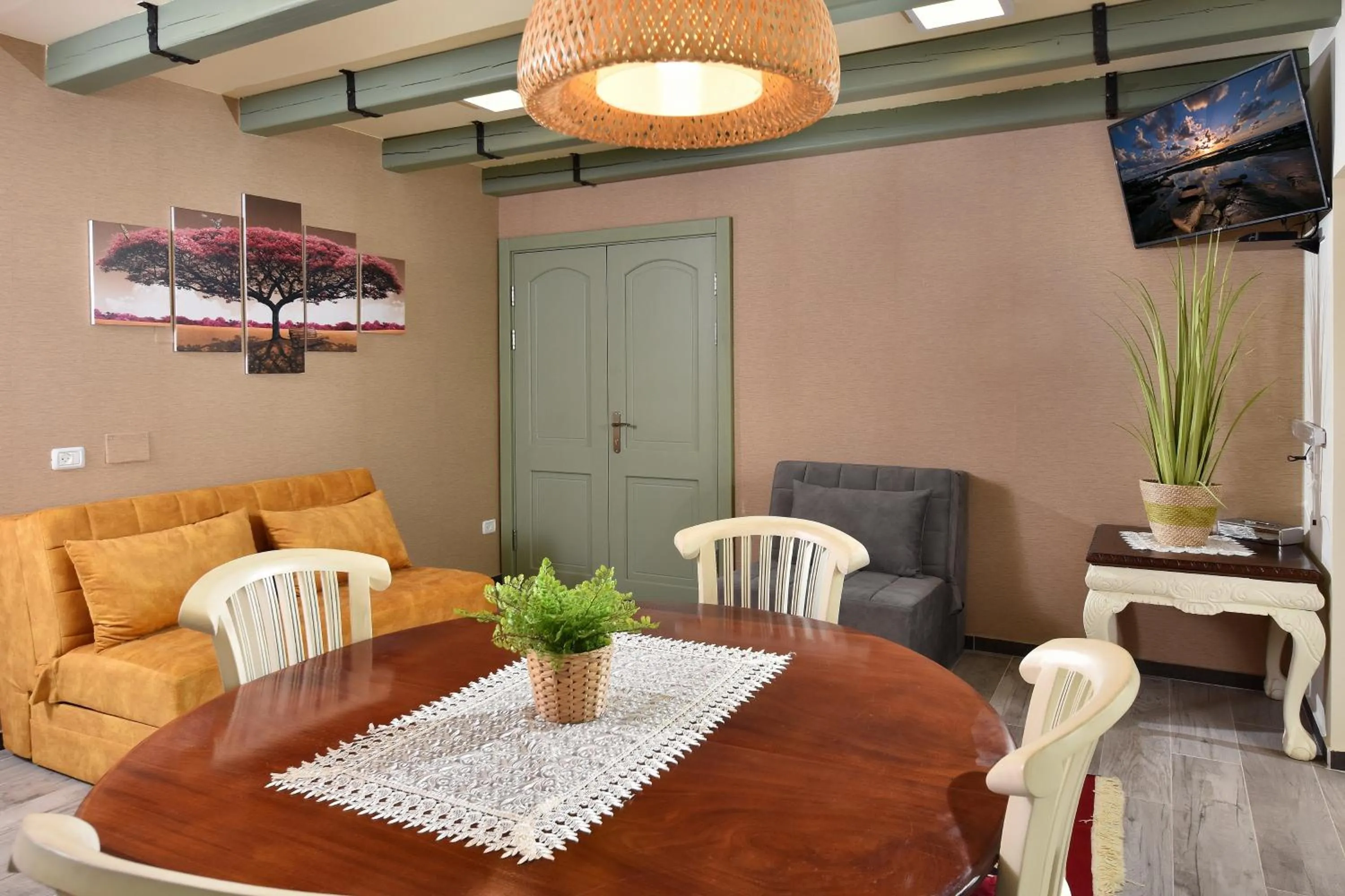 Dining area in Out of Africa Resort