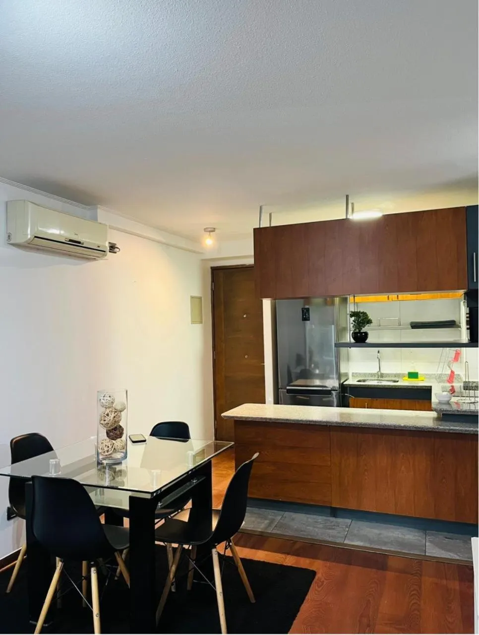 Dining area in Norus Providencia