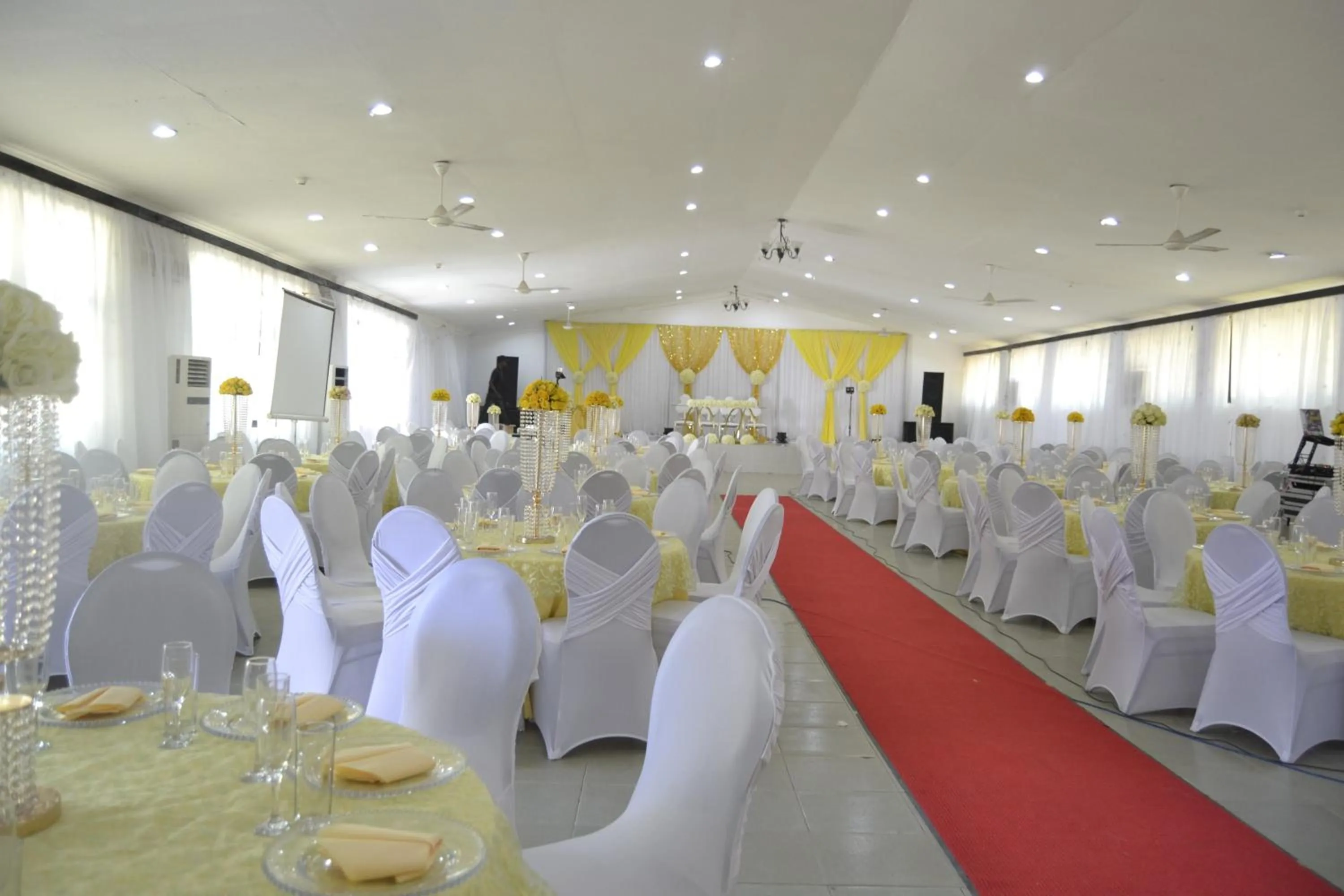 Property building, Banquet Facilities in Serene Hotel