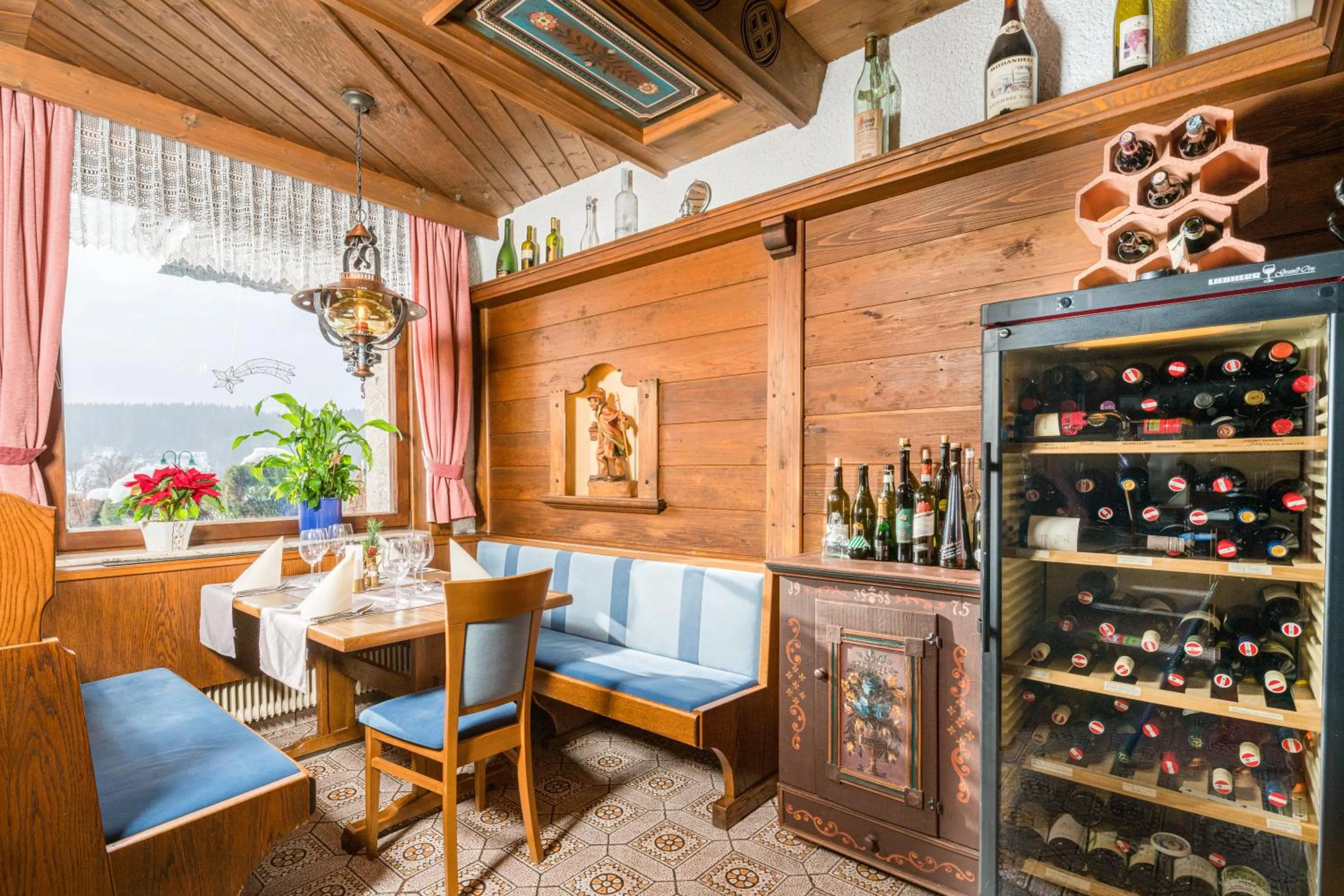 Restaurant/places to eat in Ferienhotel Knollhof