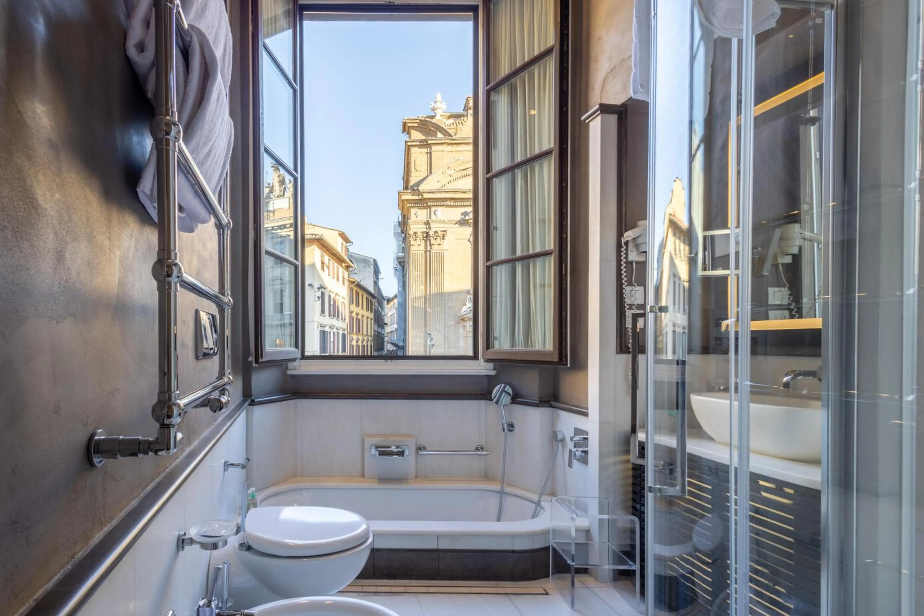 San Firenze Suites & Spa