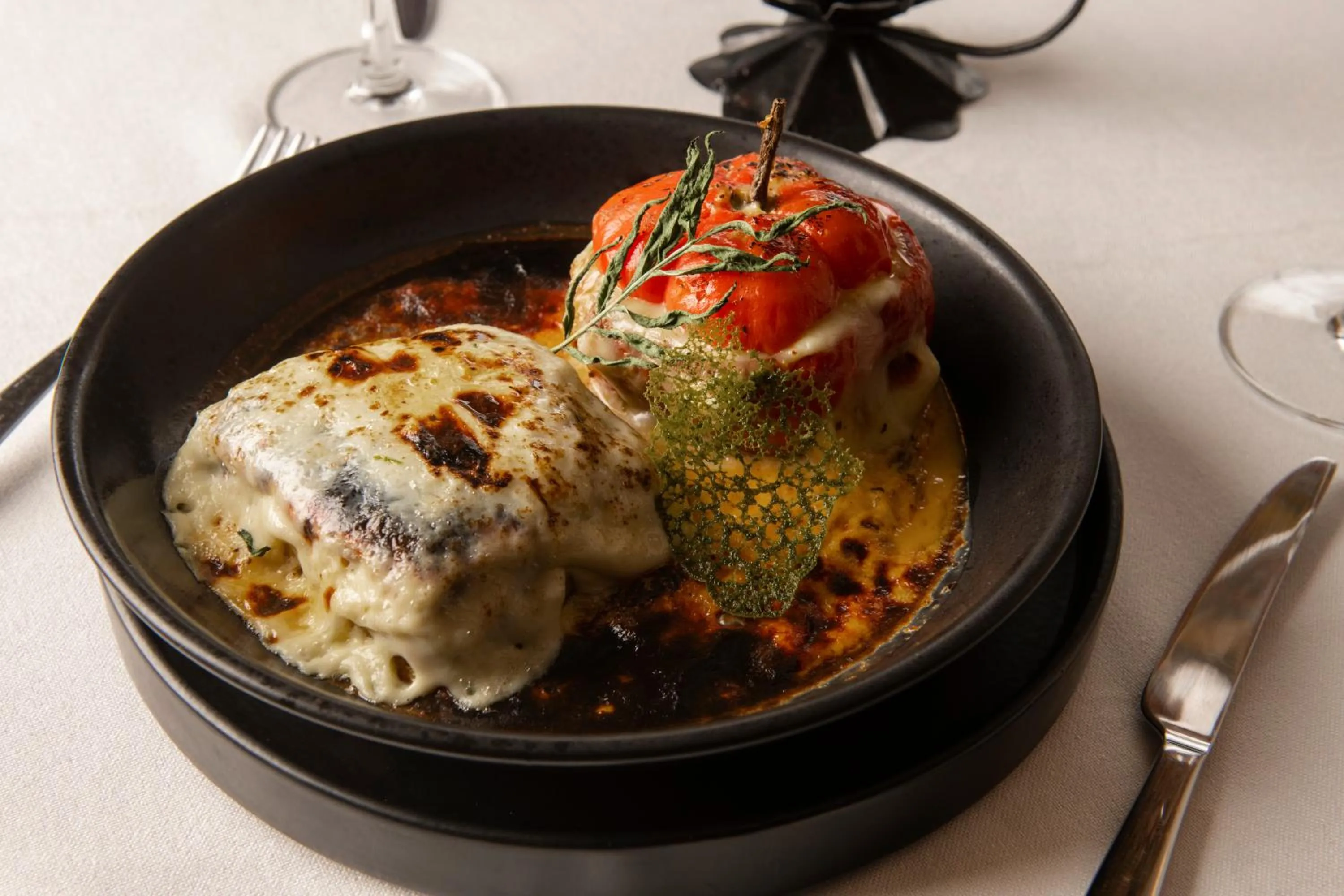 Restaurant/places to eat in La Hostería Boutique Hotel