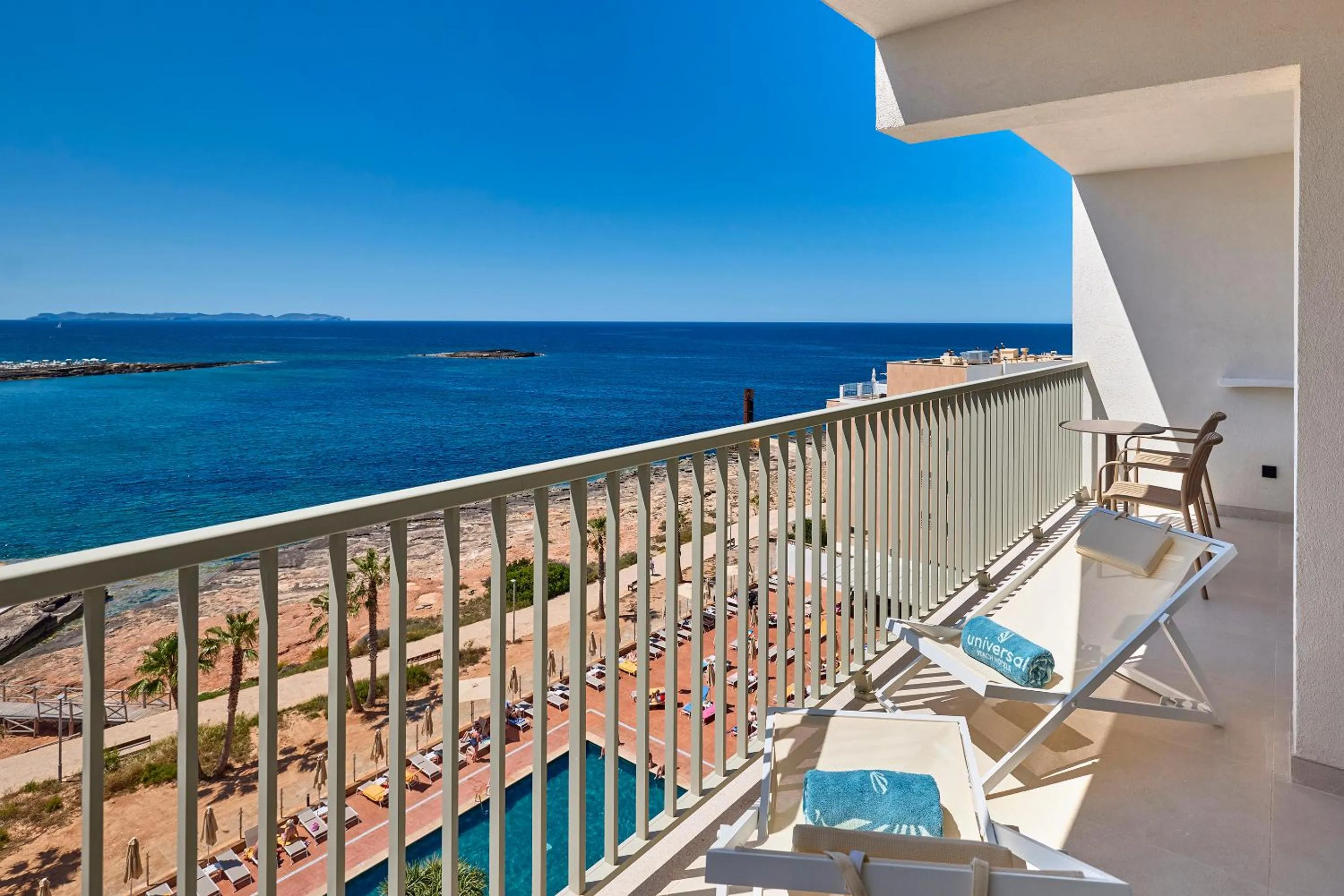 Balcony/Terrace in Universal Hotel Romantica