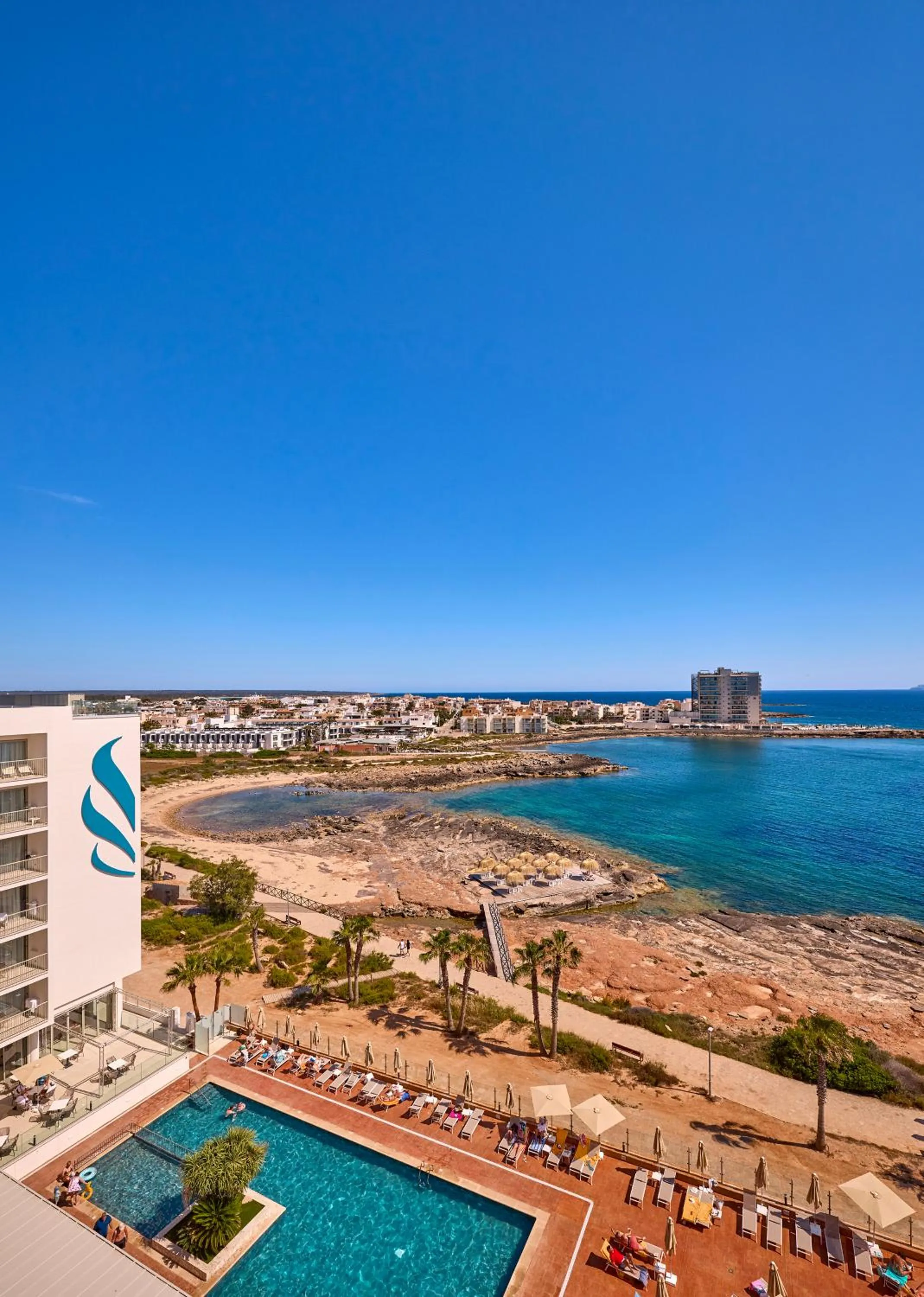 Bird's eye view in Universal Hotel Romantica