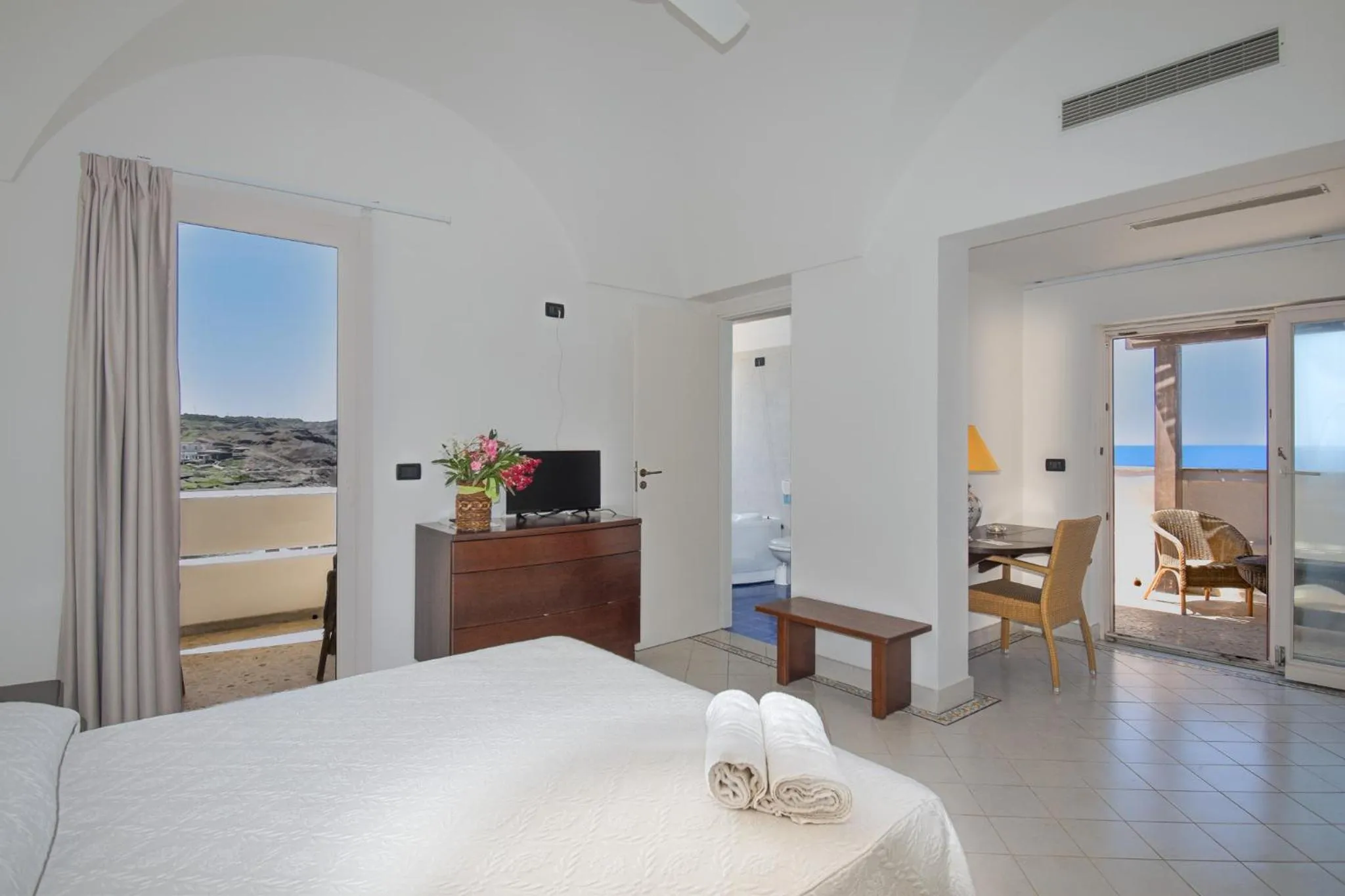 Bedroom, Bed in Mursia Wellness Hotel