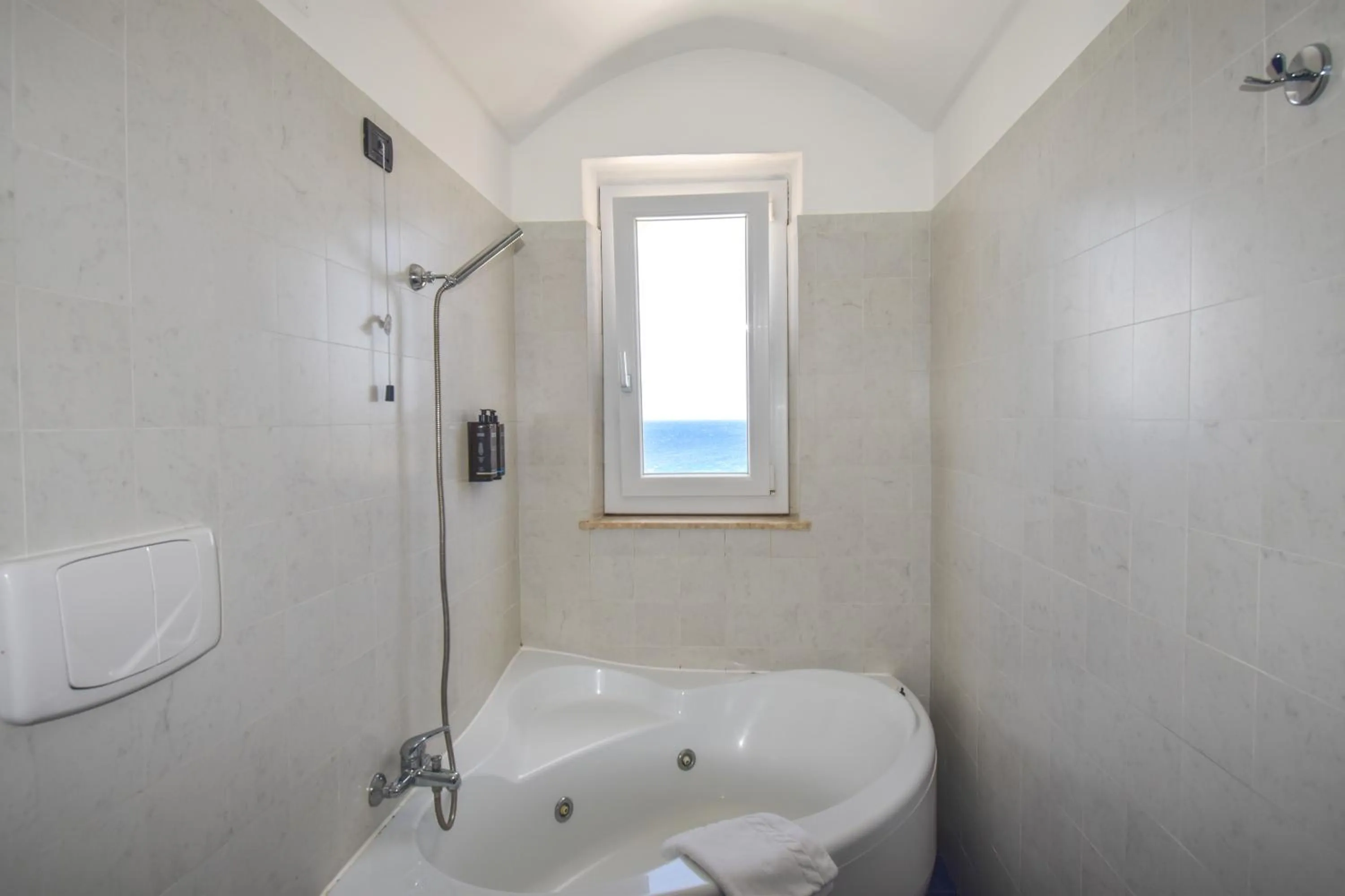 Shower in Mursia Wellness Hotel