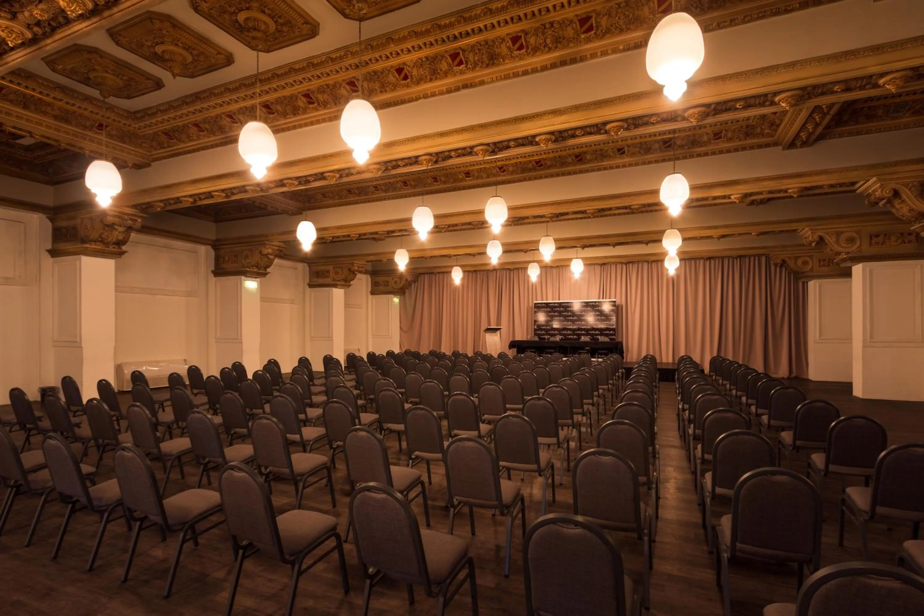 Meeting/conference room in Esplendor by Wyndham Montevideo Cervantes