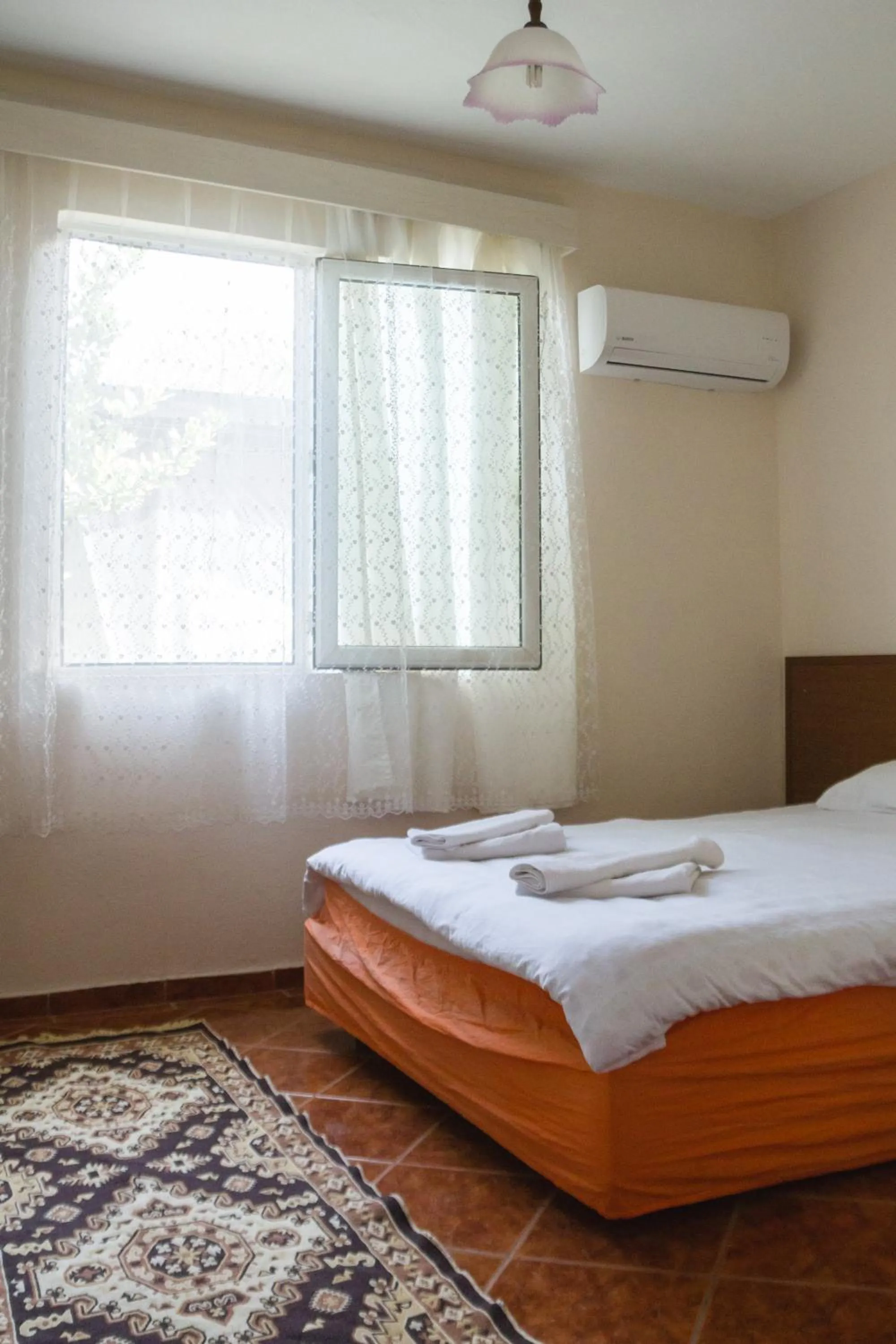 Photo of the whole room in Village Garden Pansiyon