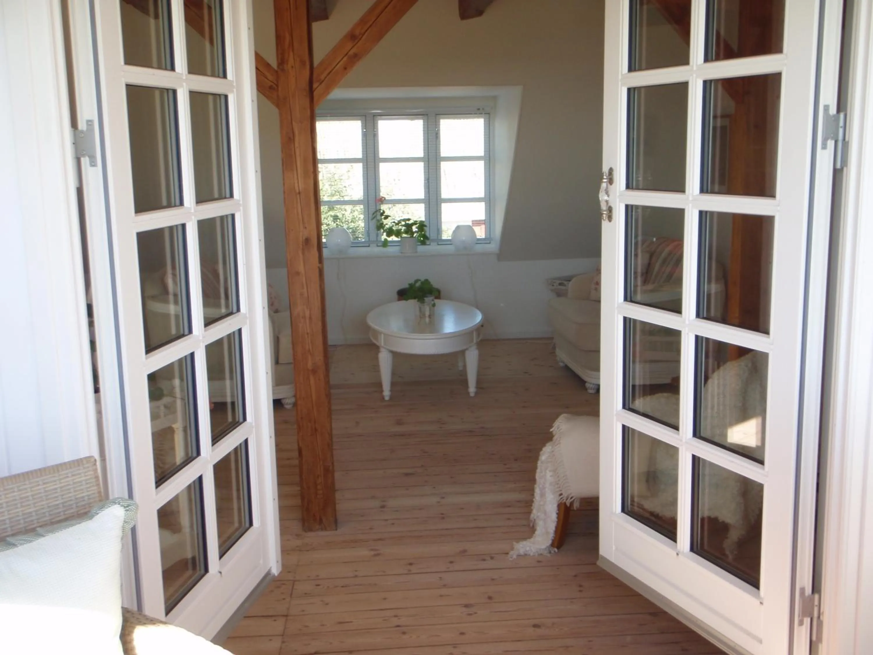 Living room in Jungshoved Præstegård B&B