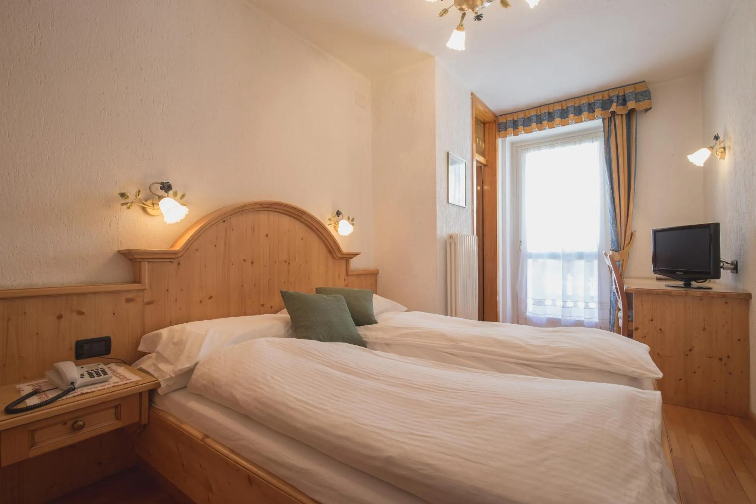 Bedroom, Bed in Hotel Centrale