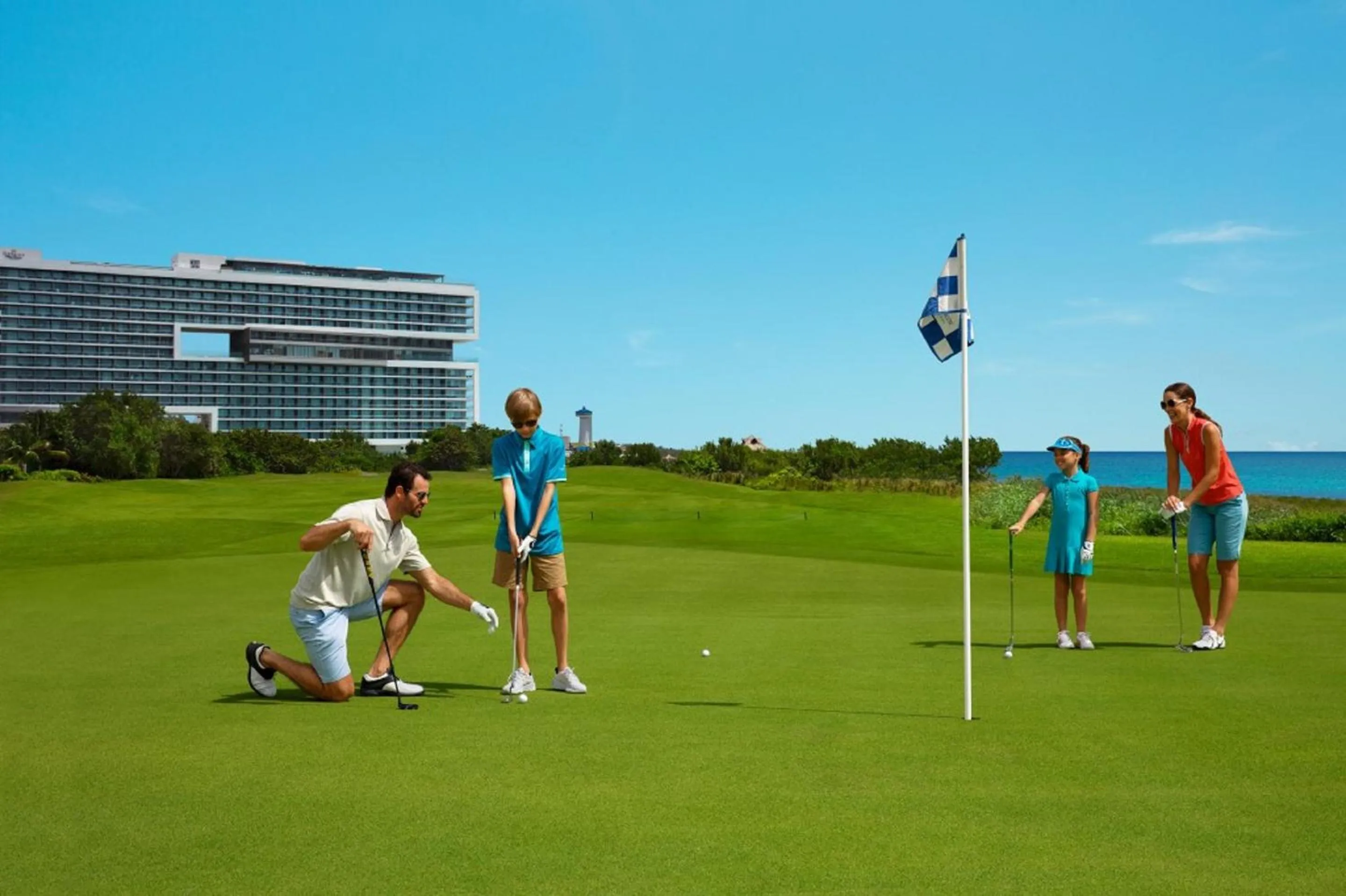 Golfcourse in Dreams Vista Cancun Golf & Spa Resort - All Inclusive
