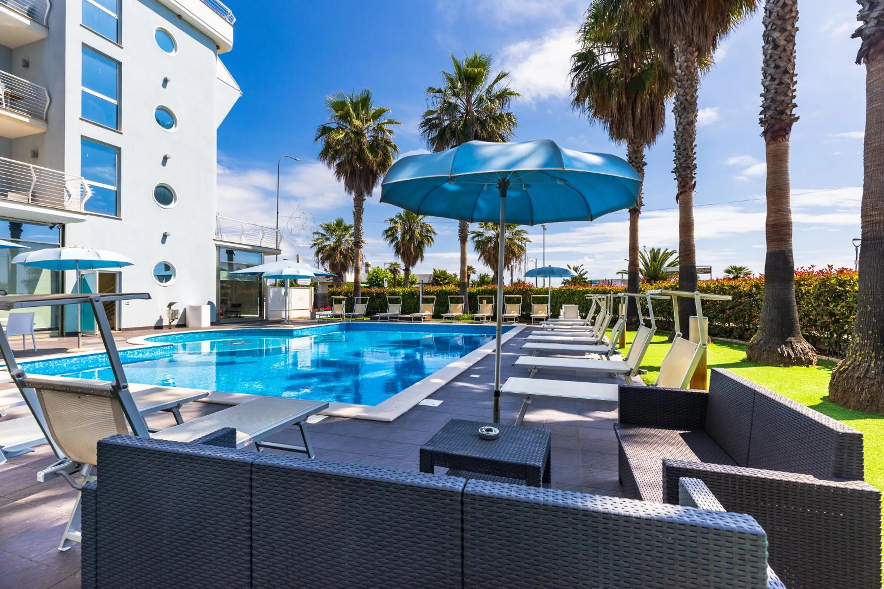 Swimming pool in Kiara Residence