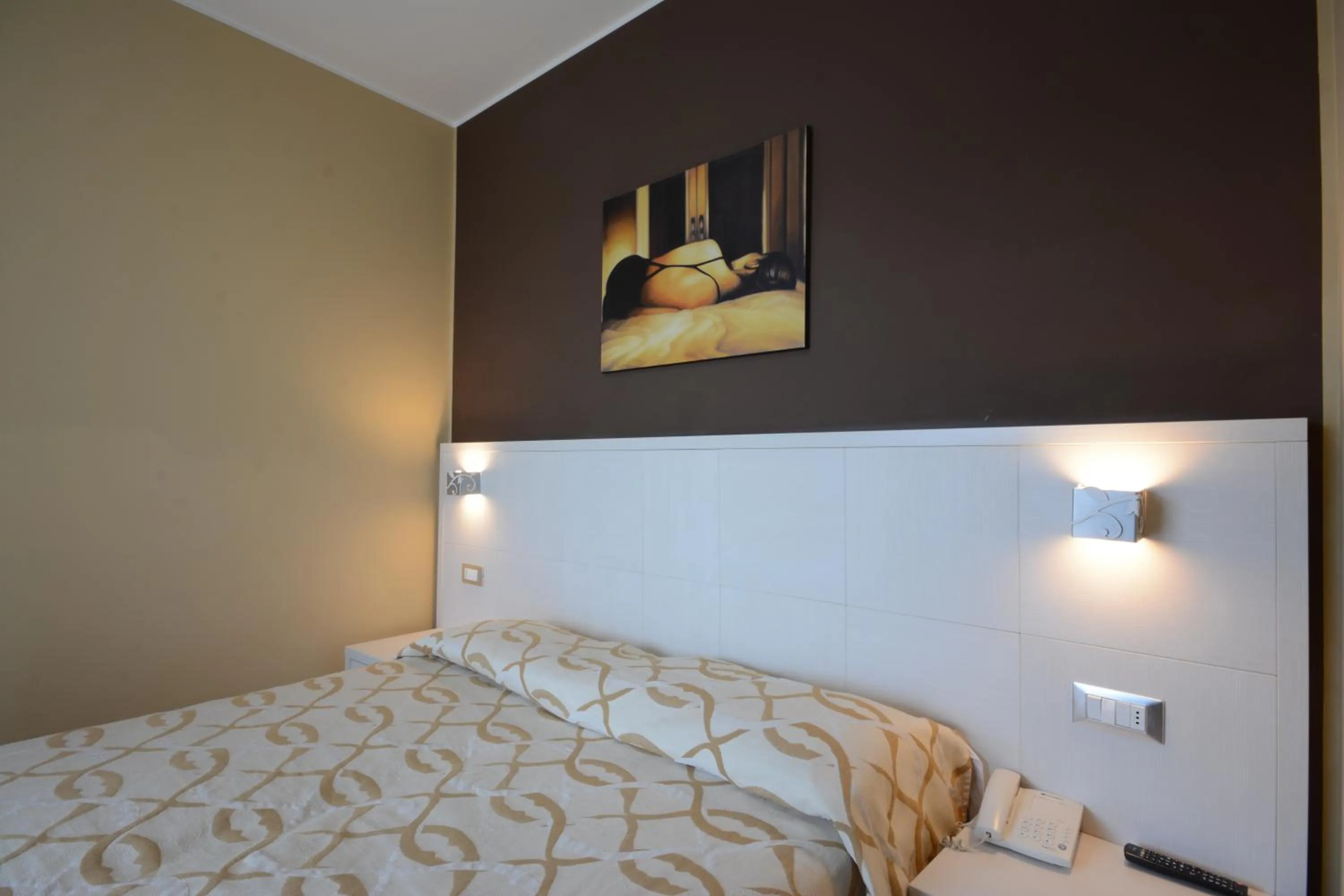 Bed in Kiara Residence