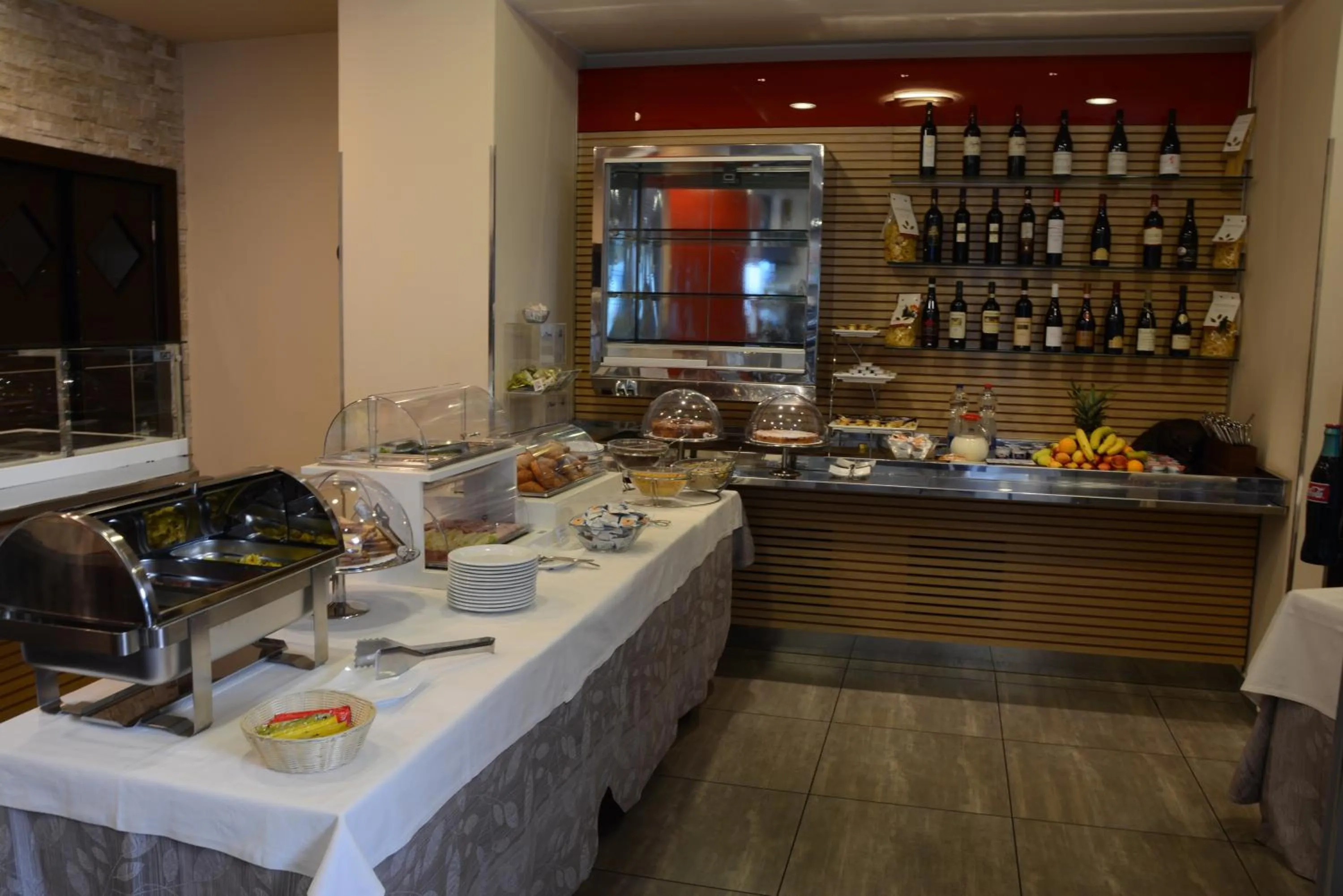 Food in Kiara Residence