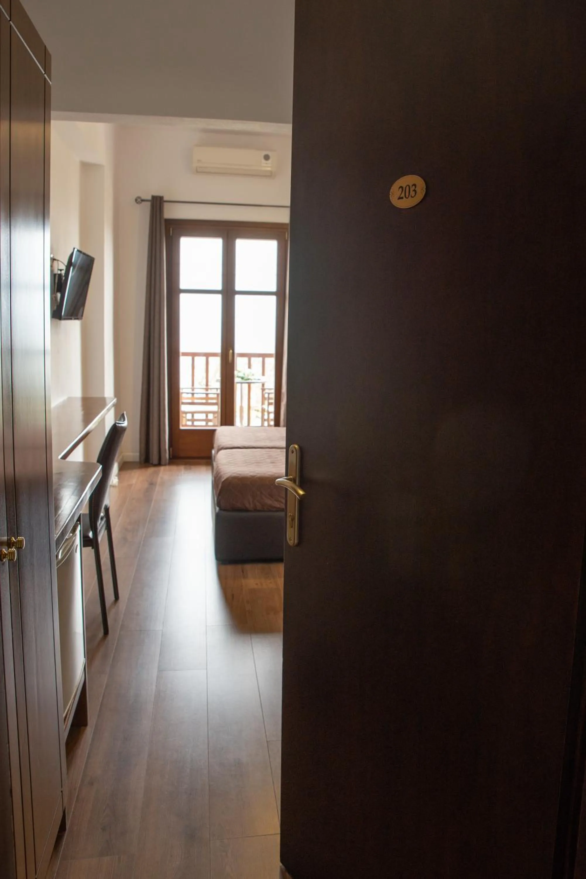 Photo of the whole room in Hotel Cleopatra