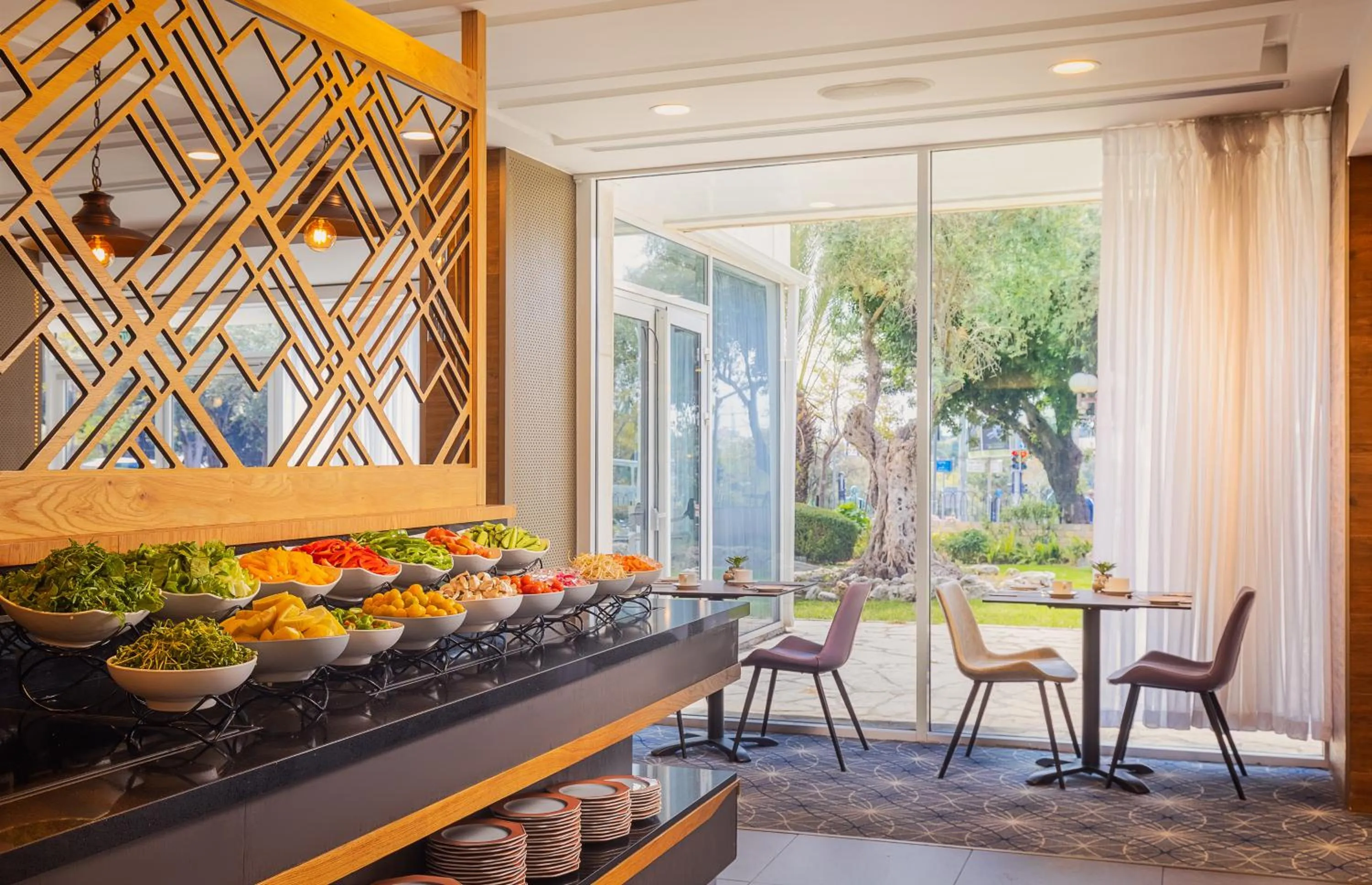 Food and drinks in Cassia Hotel Jerusalem