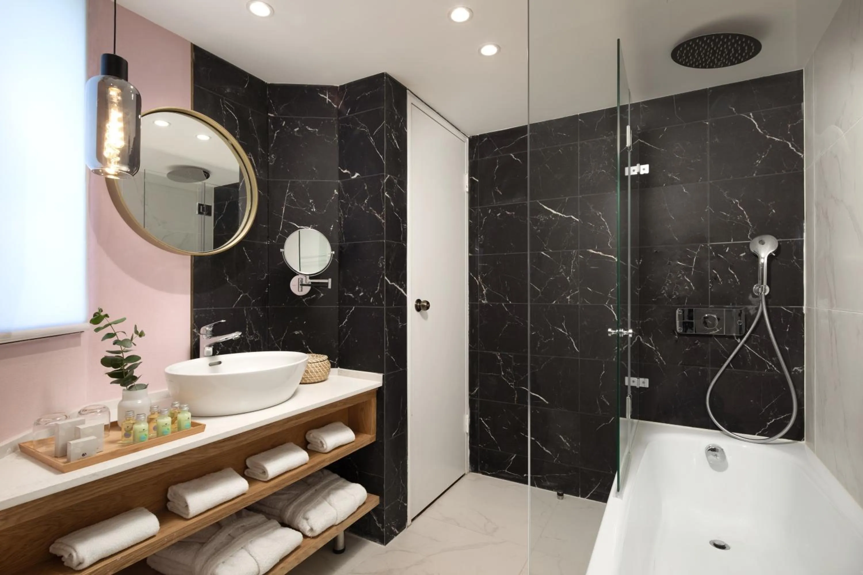 Toilet in Cassia Hotel Jerusalem