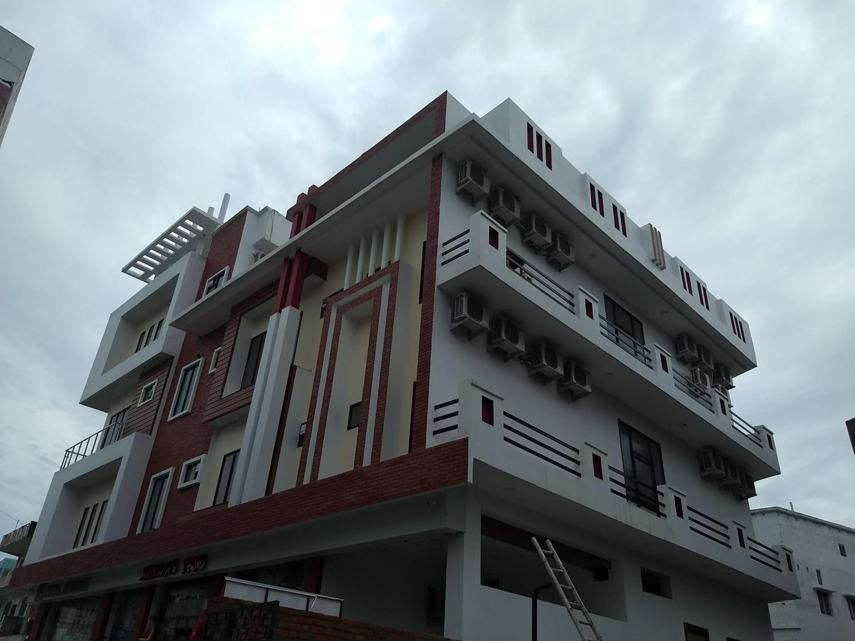 Property building in Hotel Reyansh